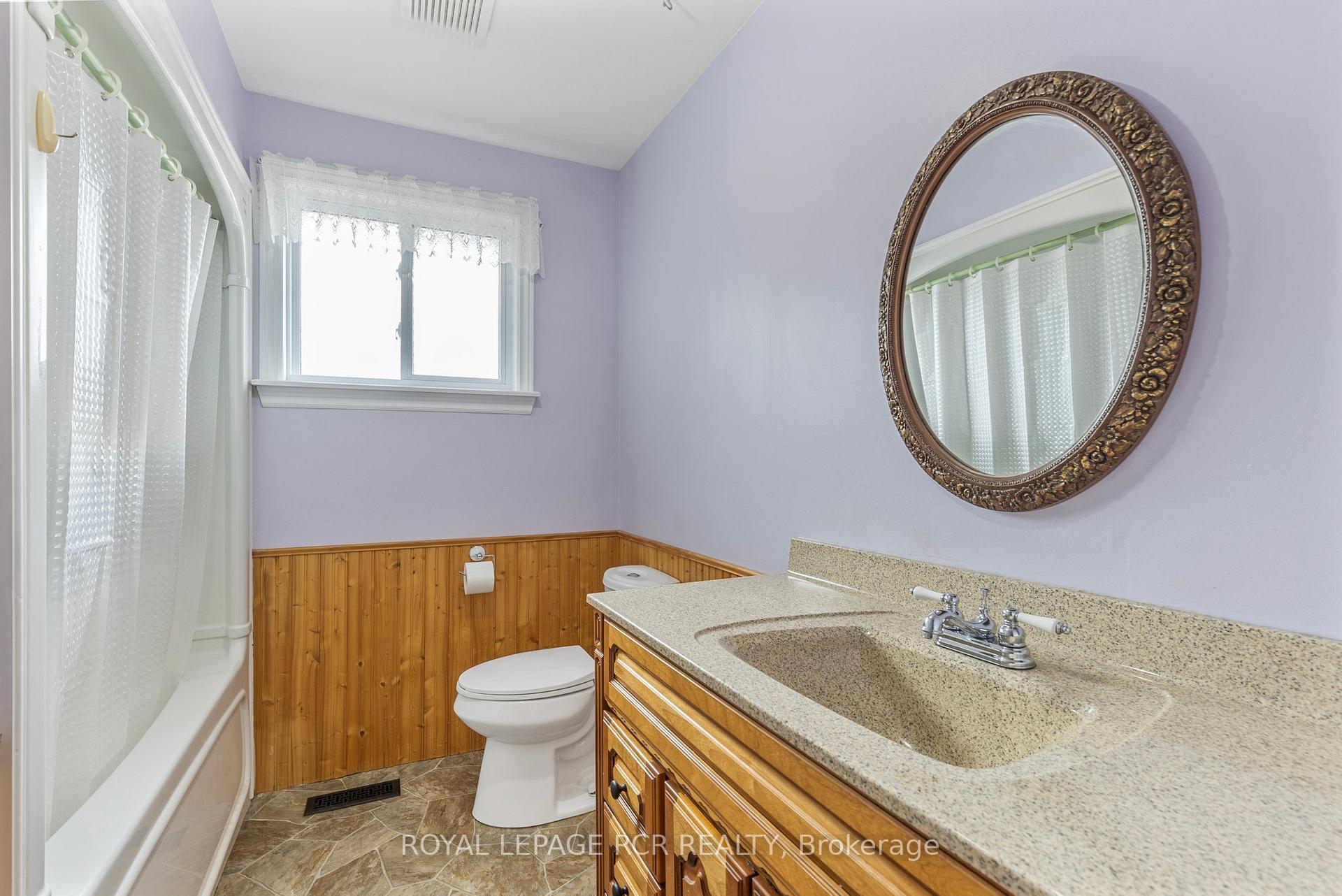Photo 24 of 43 Mitchell Avenue, New Tecumseth, Alliston — HOMEH