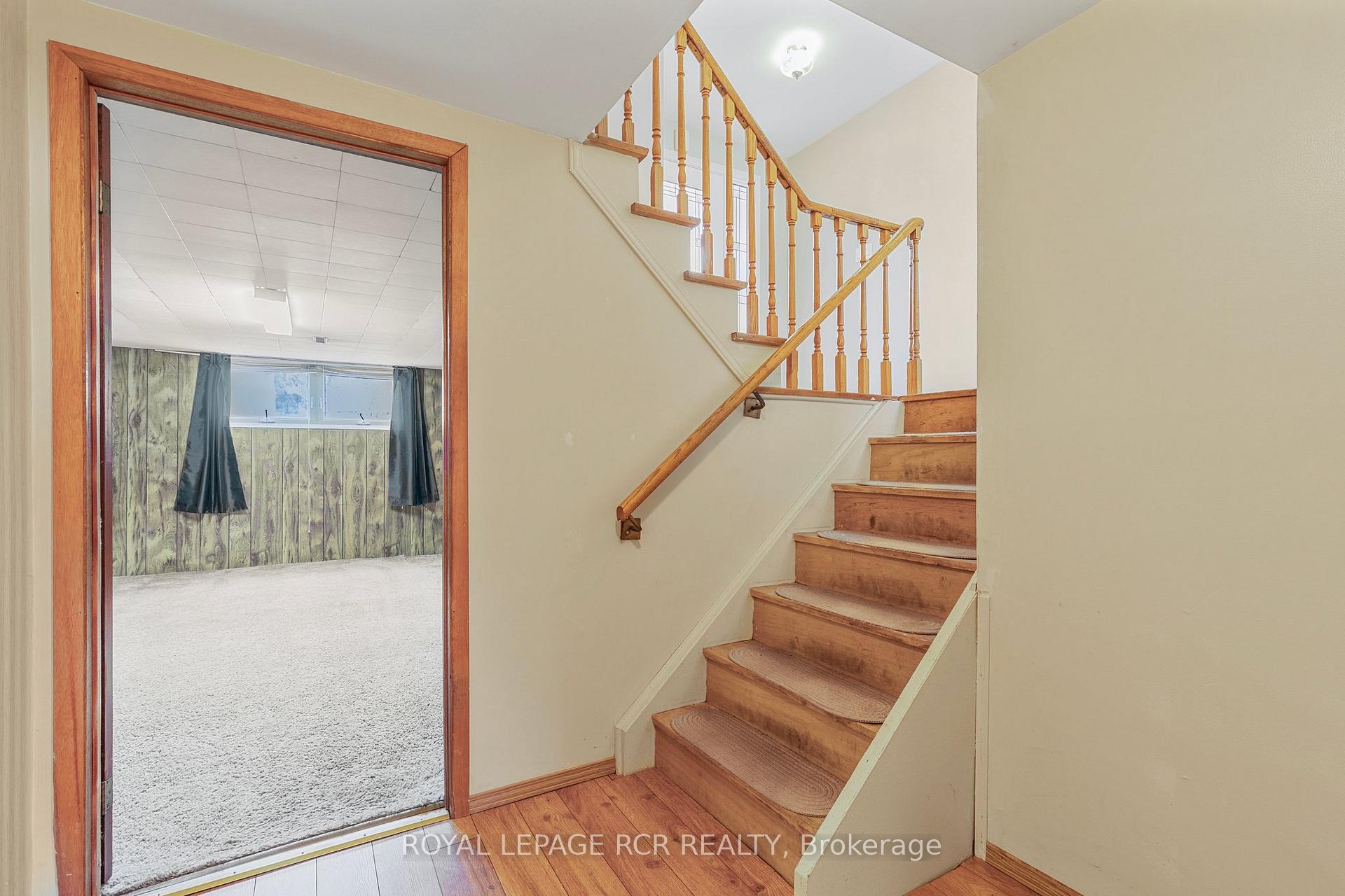 Photo 25 of 43 Mitchell Avenue, New Tecumseth, Alliston — HOMEH