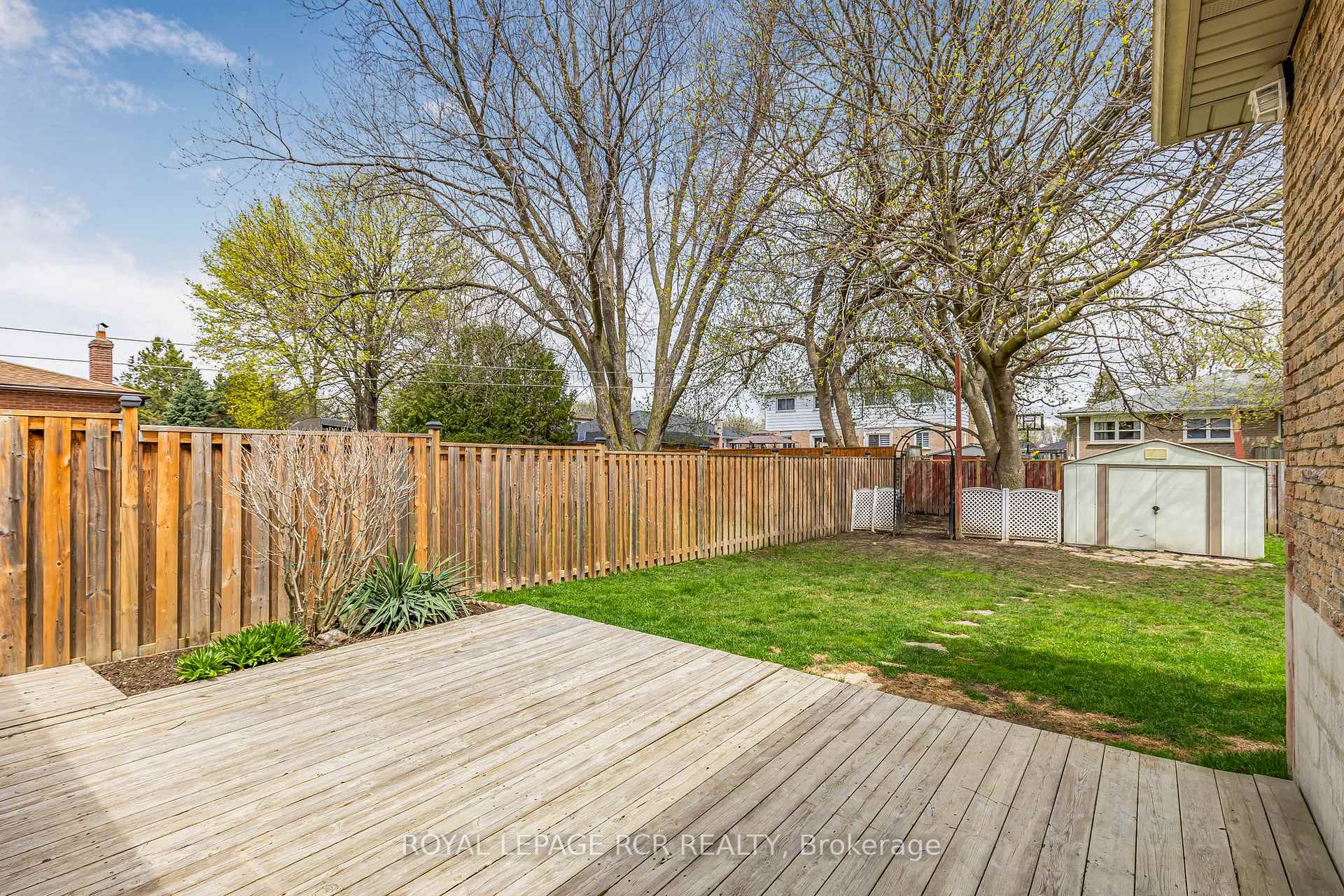 Photo 35 of 43 Mitchell Avenue, New Tecumseth, Alliston — HOMEH