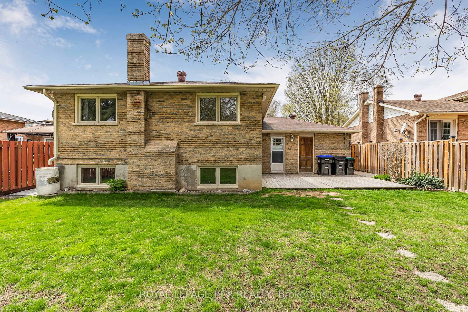 Photo 40 of 43 Mitchell Avenue, New Tecumseth, Alliston — HOMEH