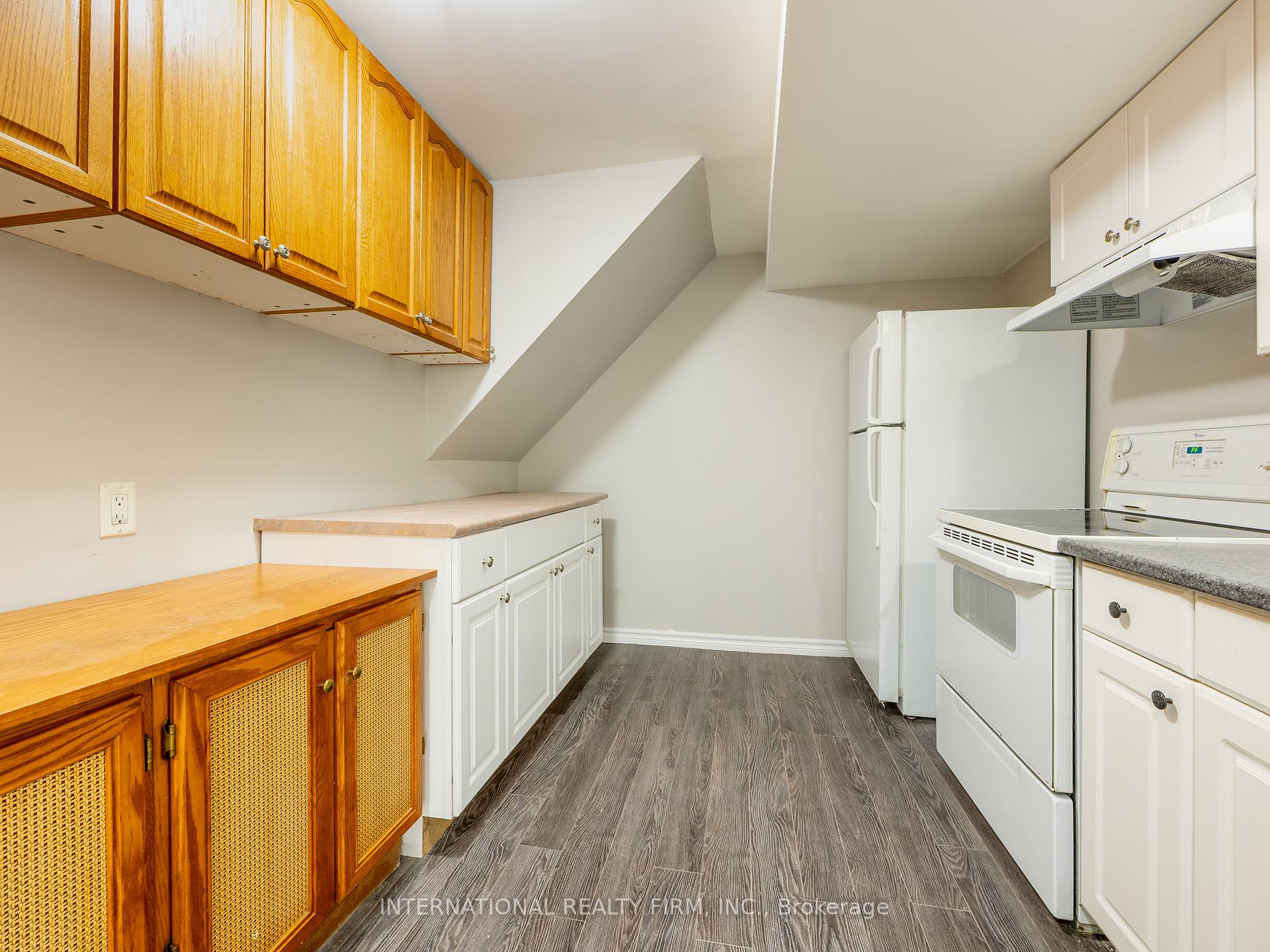 Photo 5 of Unit Basement, 345 Park Road S, Oshawa, Vanier — HOMEH