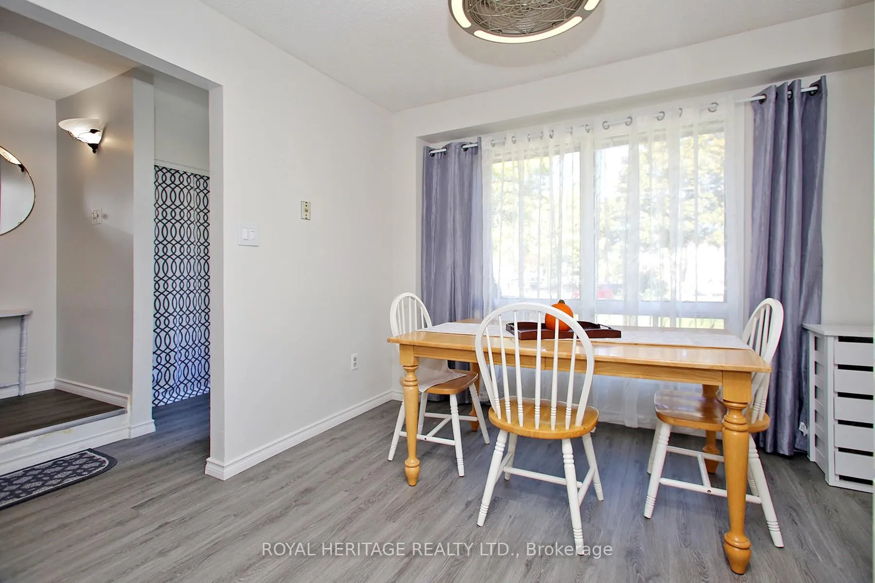 Photo 9 of 205 Northminster Court, Oshawa, Centennial — HOMEH