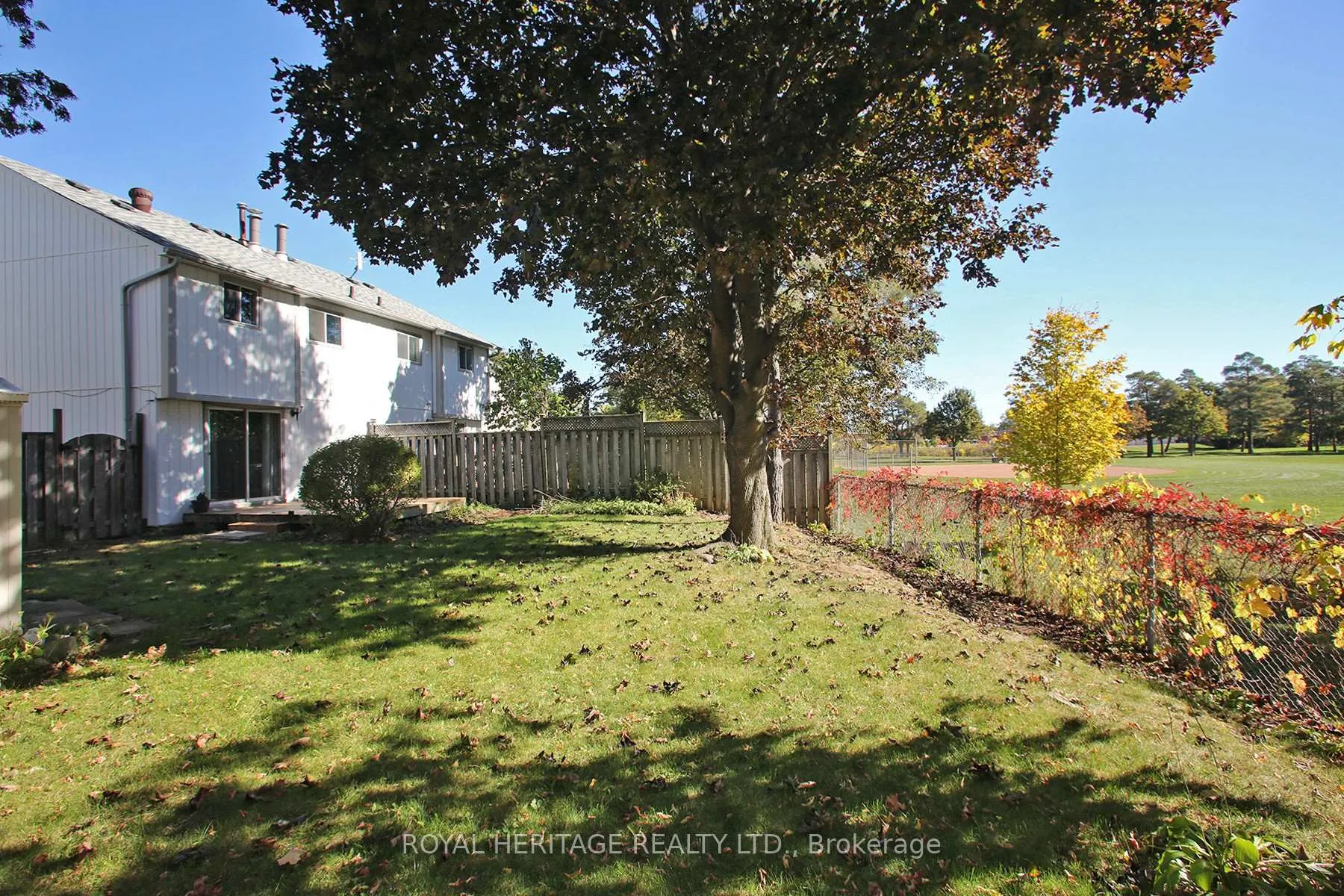 Photo 21 of 205 Northminster Court, Oshawa, Centennial — HOMEH