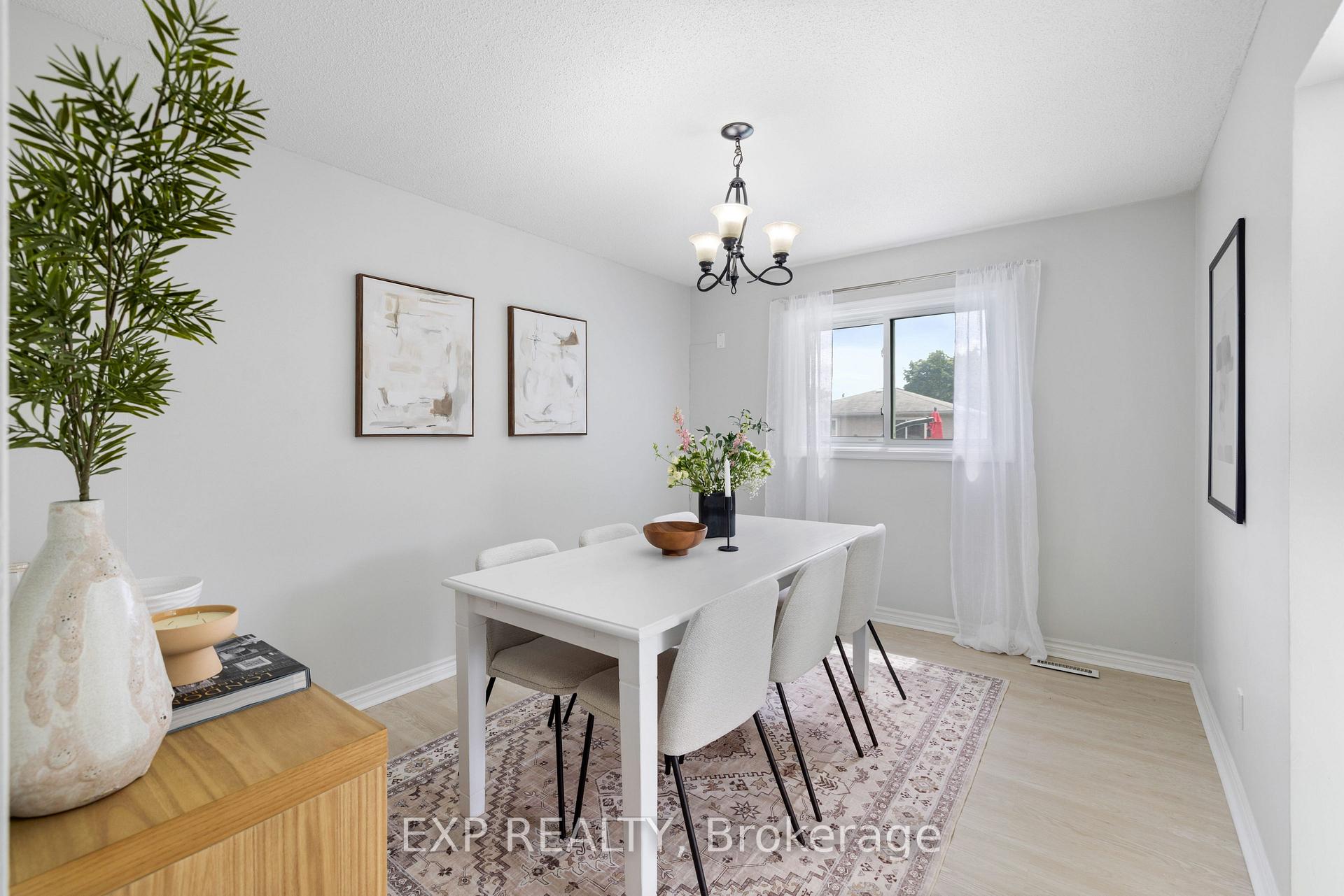 Photo 5 of 578 Laurier Avenue, Milton, Timberlea — HOMEH