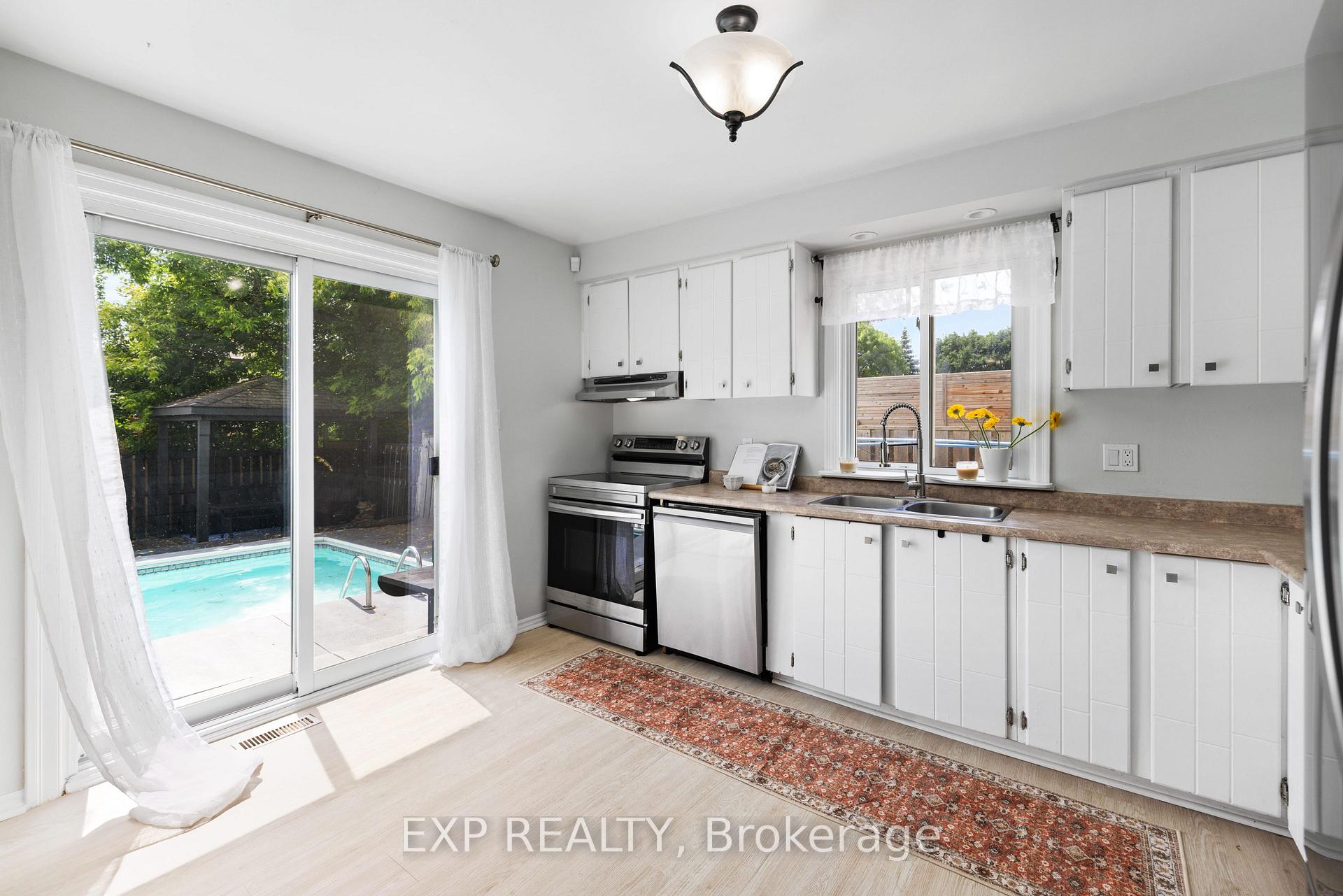 Photo 22 of 578 Laurier Avenue, Milton, Timberlea — HOMEH