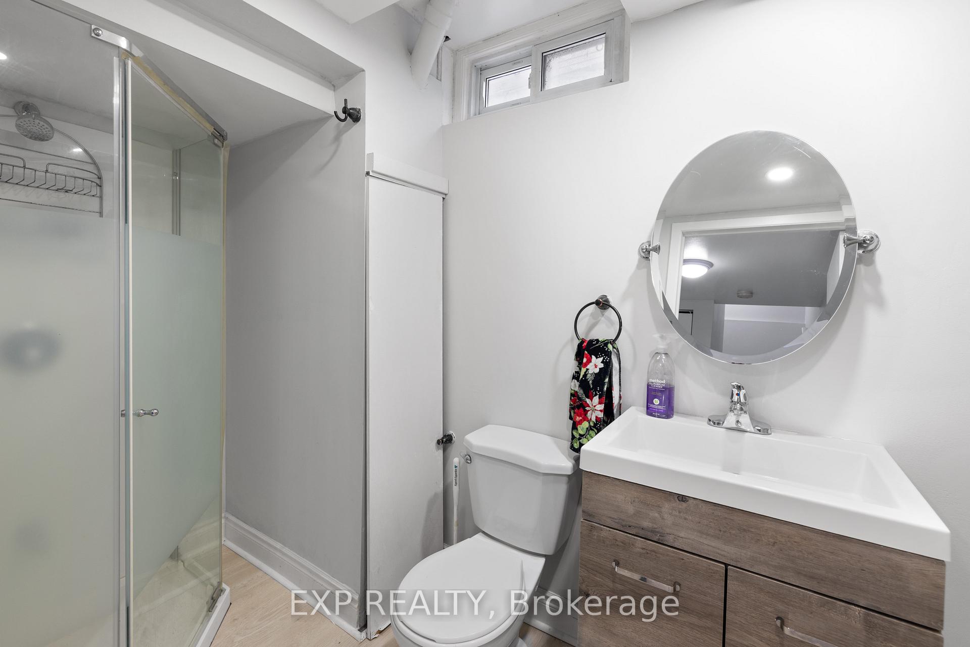 Photo 18 of 578 Laurier Avenue, Milton, Timberlea — HOMEH