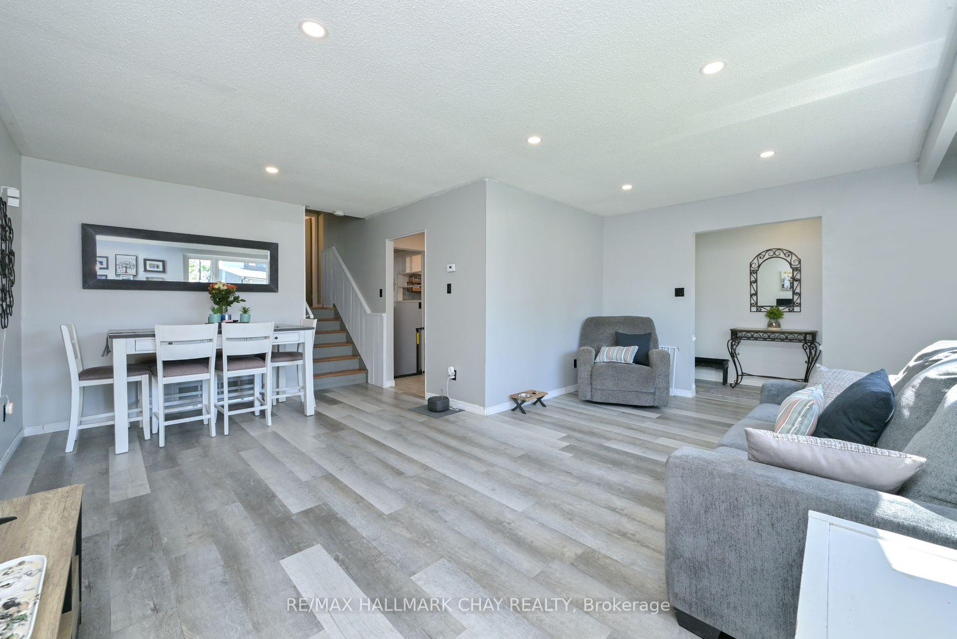 Photo 8 of 224 Tupper Boulevard, New Tecumseth, Alliston — HOMEH
