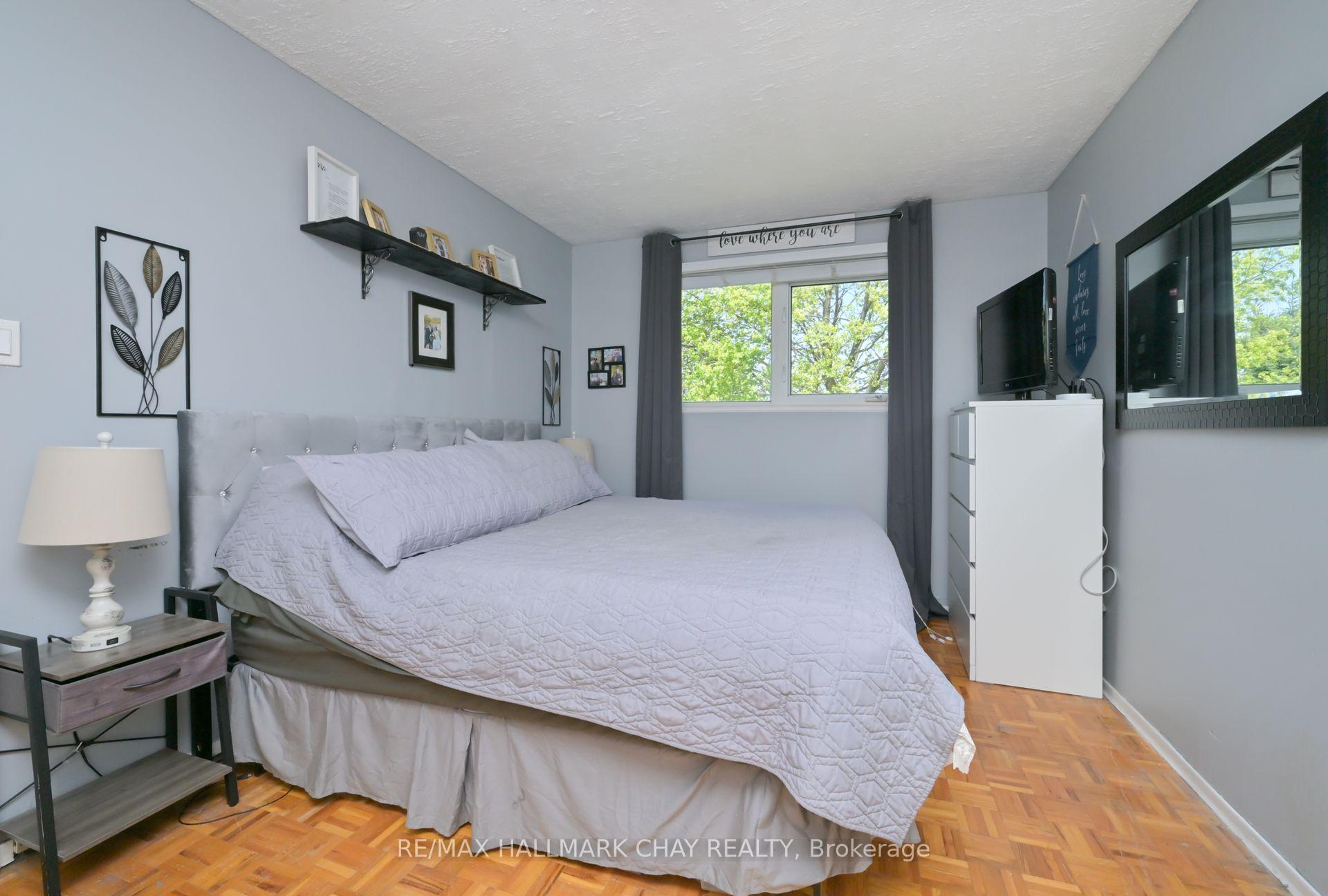 Photo 15 of 224 Tupper Boulevard, New Tecumseth, Alliston — HOMEH