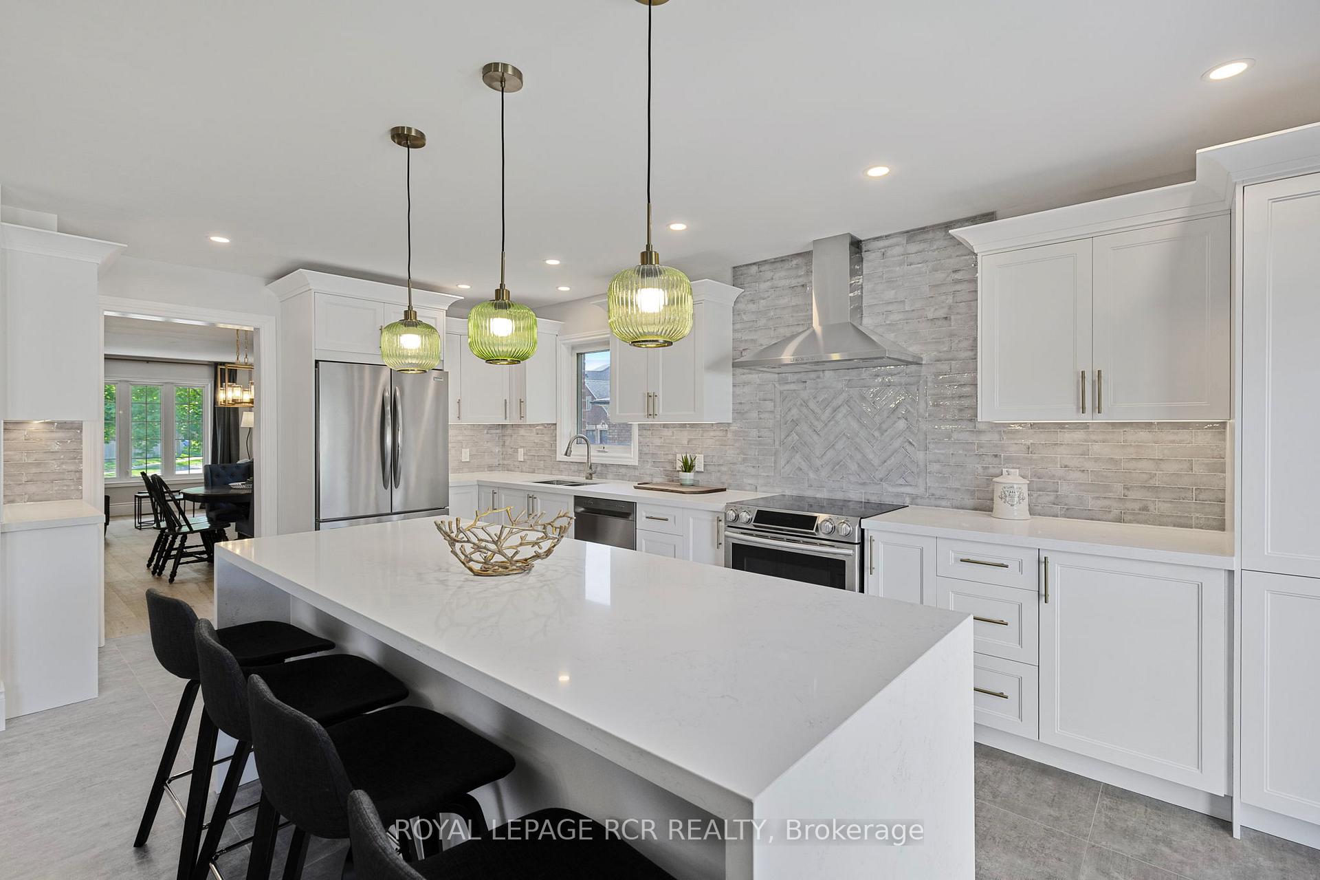 Photo 21 of 155 Bowerman Boulevard, New Tecumseth, Alliston — HOMEH