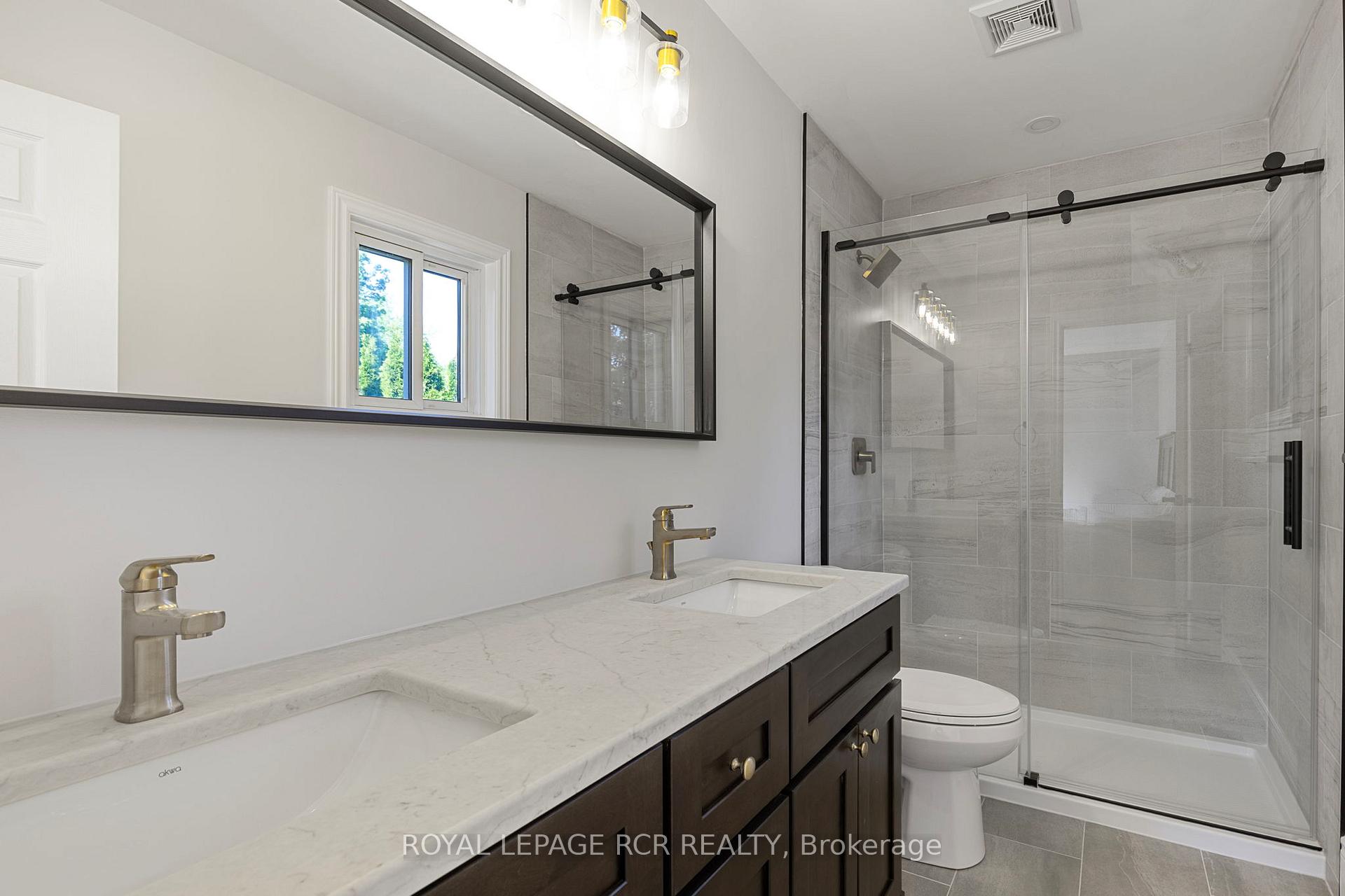 Photo 34 of 155 Bowerman Boulevard, New Tecumseth, Alliston — HOMEH
