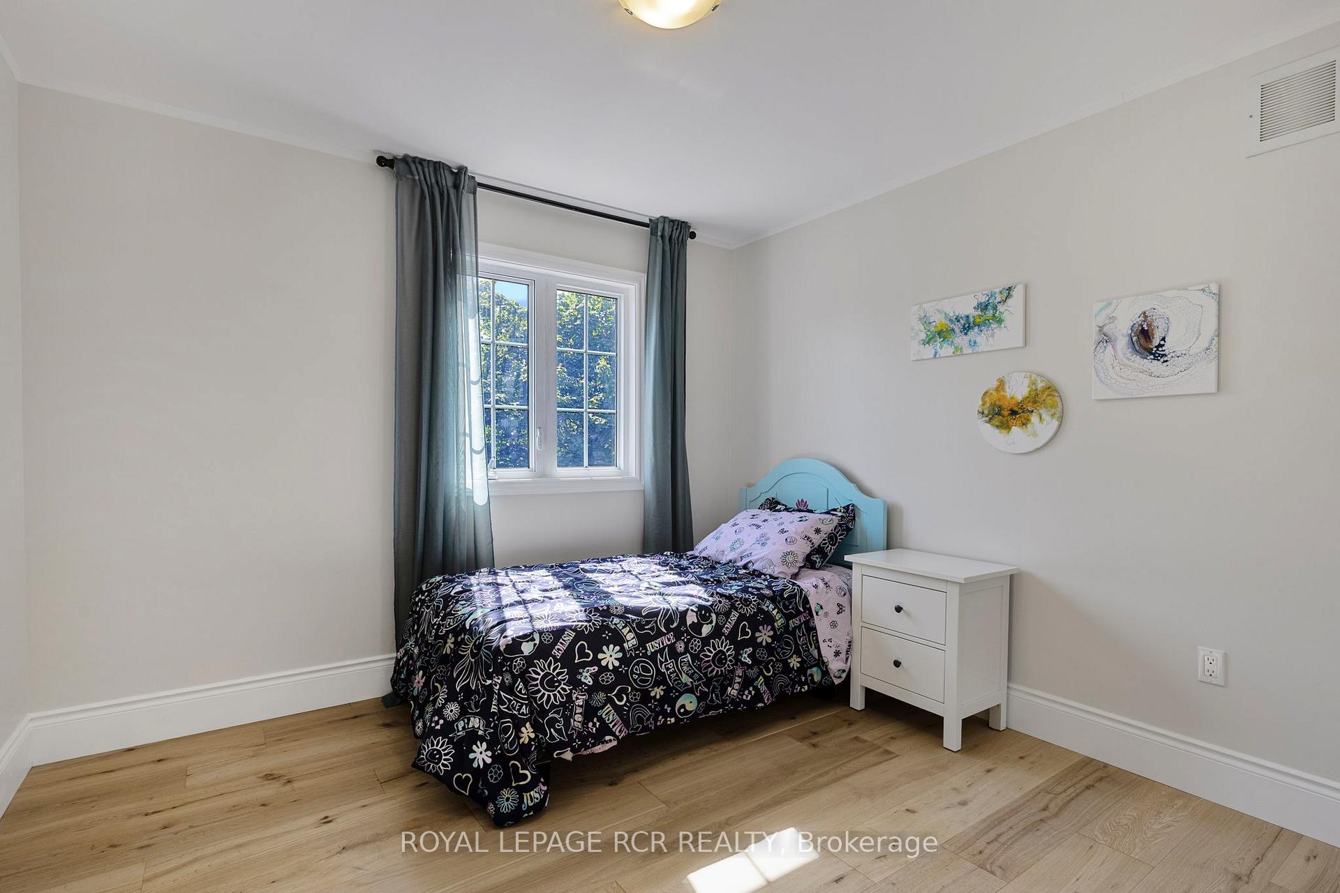 Photo 36 of 155 Bowerman Boulevard, New Tecumseth, Alliston — HOMEH