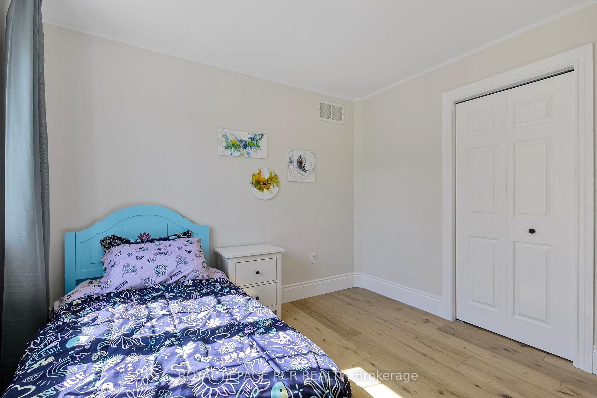 Photo 37 of 155 Bowerman Boulevard, New Tecumseth, Alliston — HOMEH