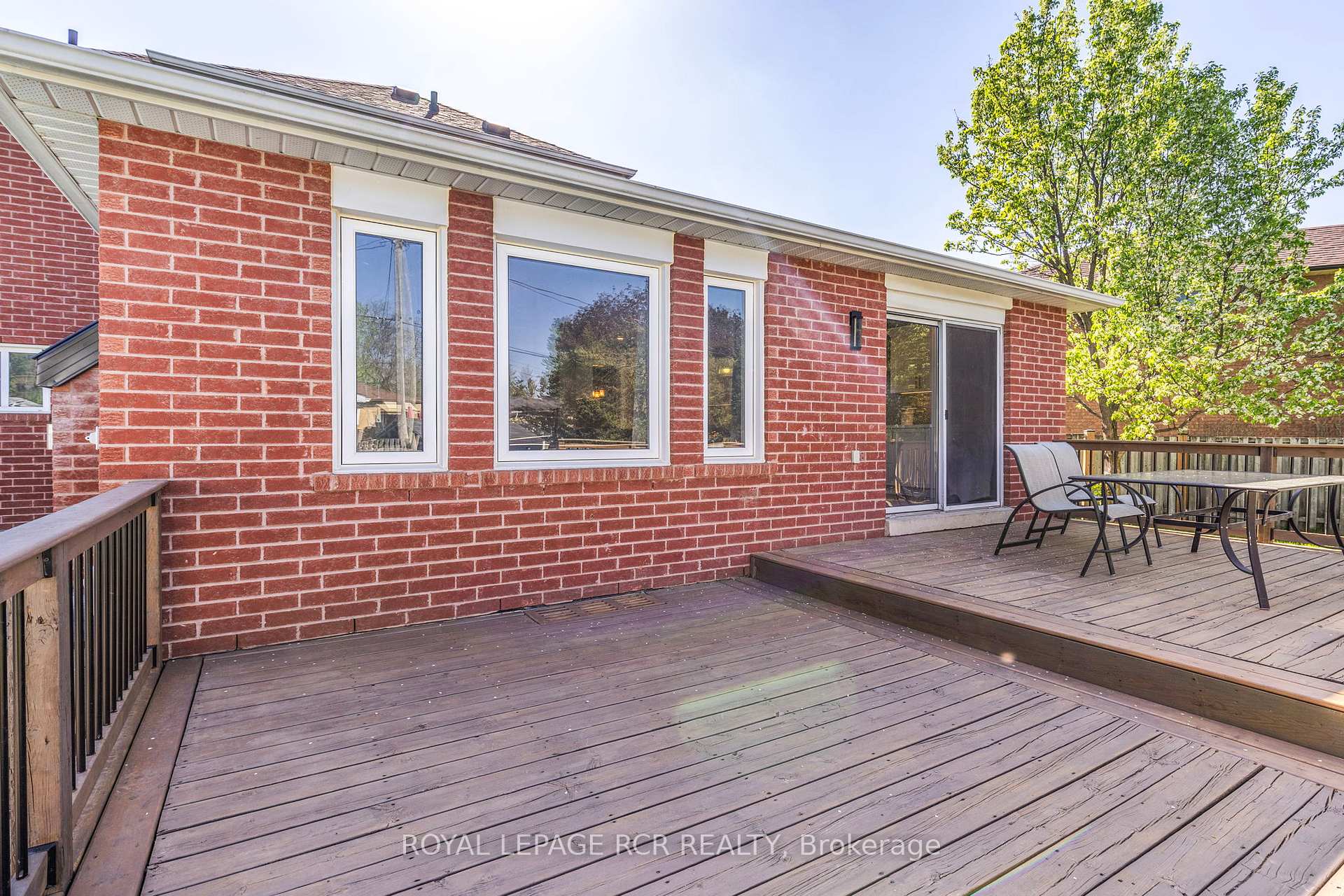 Photo 44 of 155 Bowerman Boulevard, New Tecumseth, Alliston — HOMEH