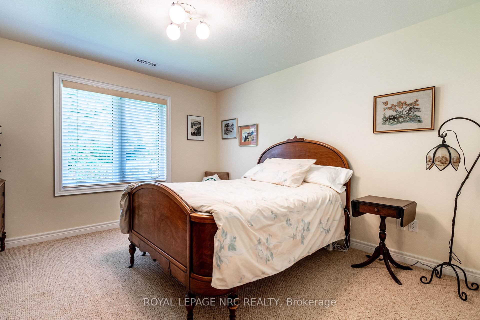 Photo 31 of 32 Timmsdale Crescent, Pelham, Fonthill — HOMEH