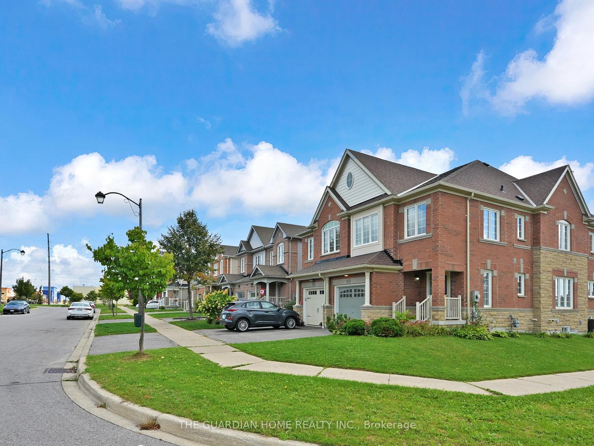 Photo 3 of 1112 Schooling Drive, Oshawa, Taunton — HOMEH