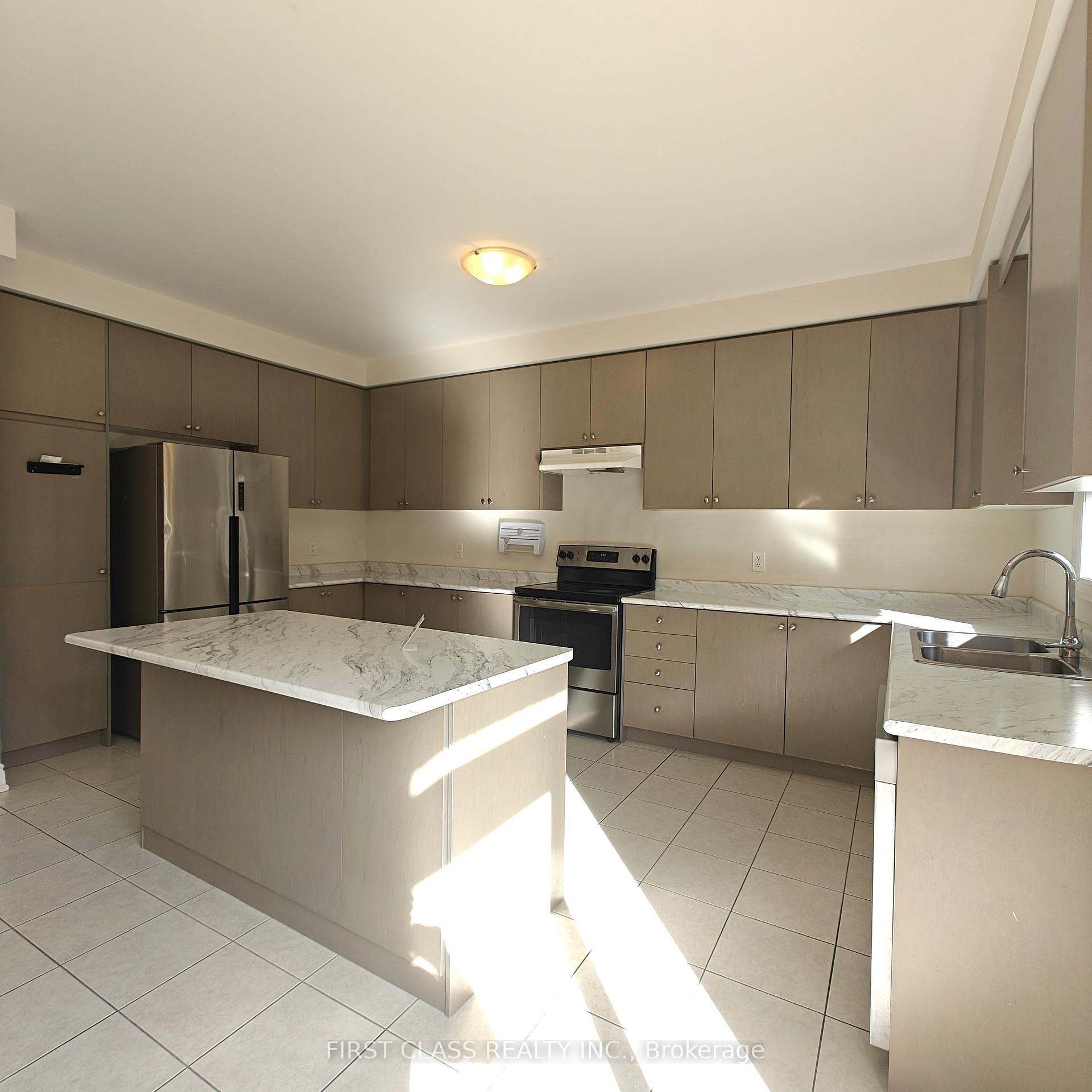 Photo 2 of 1538 Devine Point, Milton, Ford — HOMEH