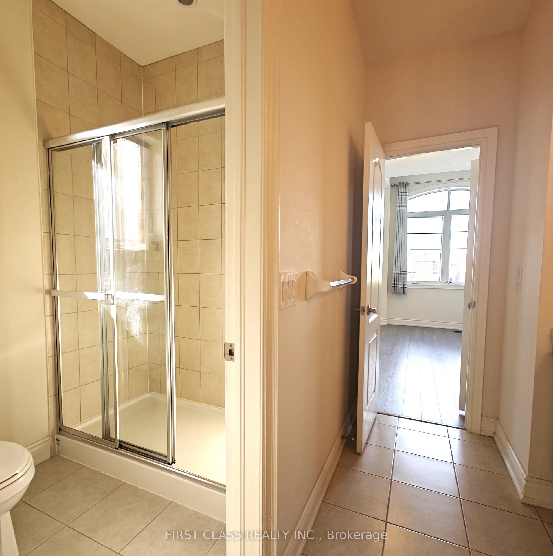 Photo 8 of 1538 Devine Point, Milton, Ford — HOMEH