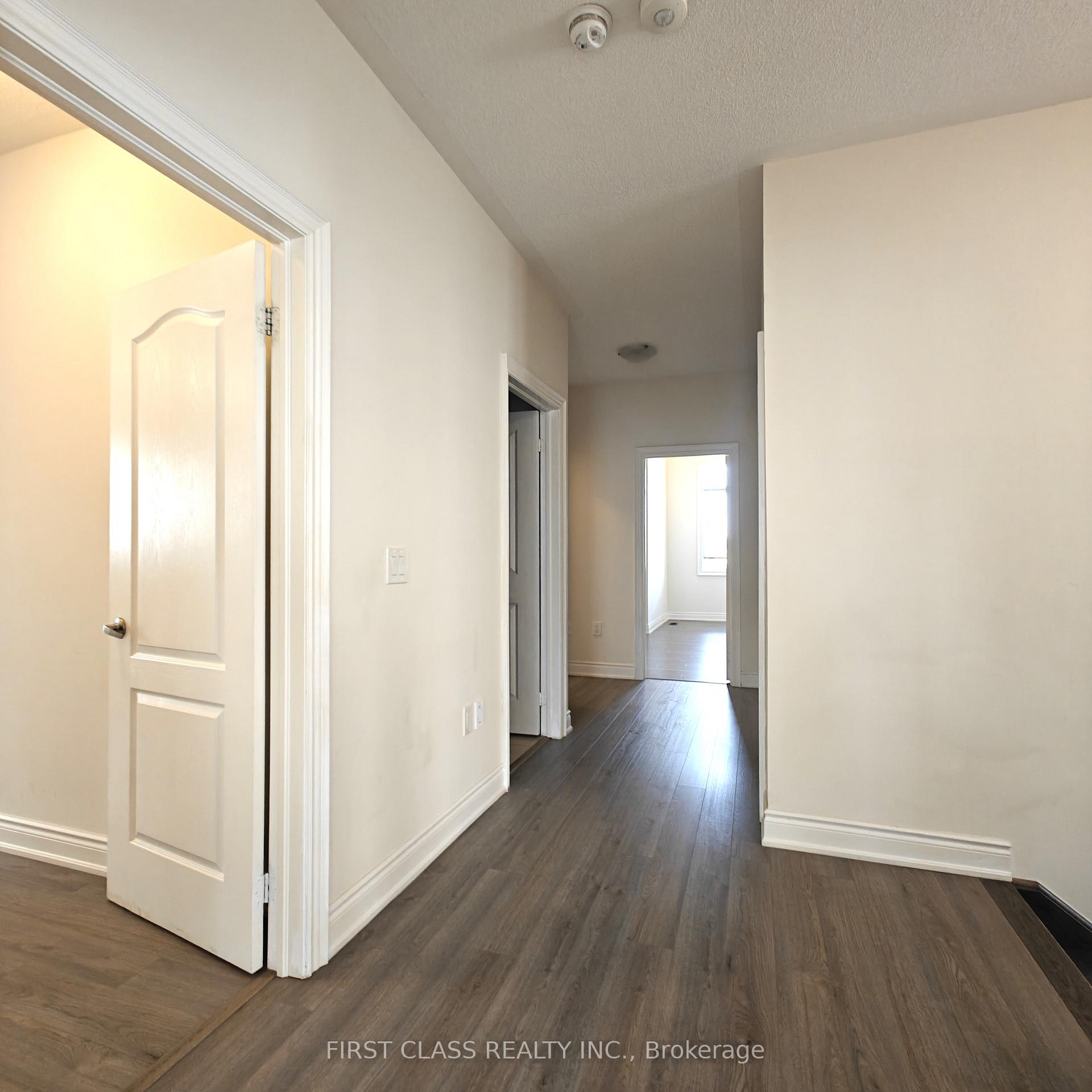Photo 15 of 1538 Devine Point, Milton, Ford — HOMEH