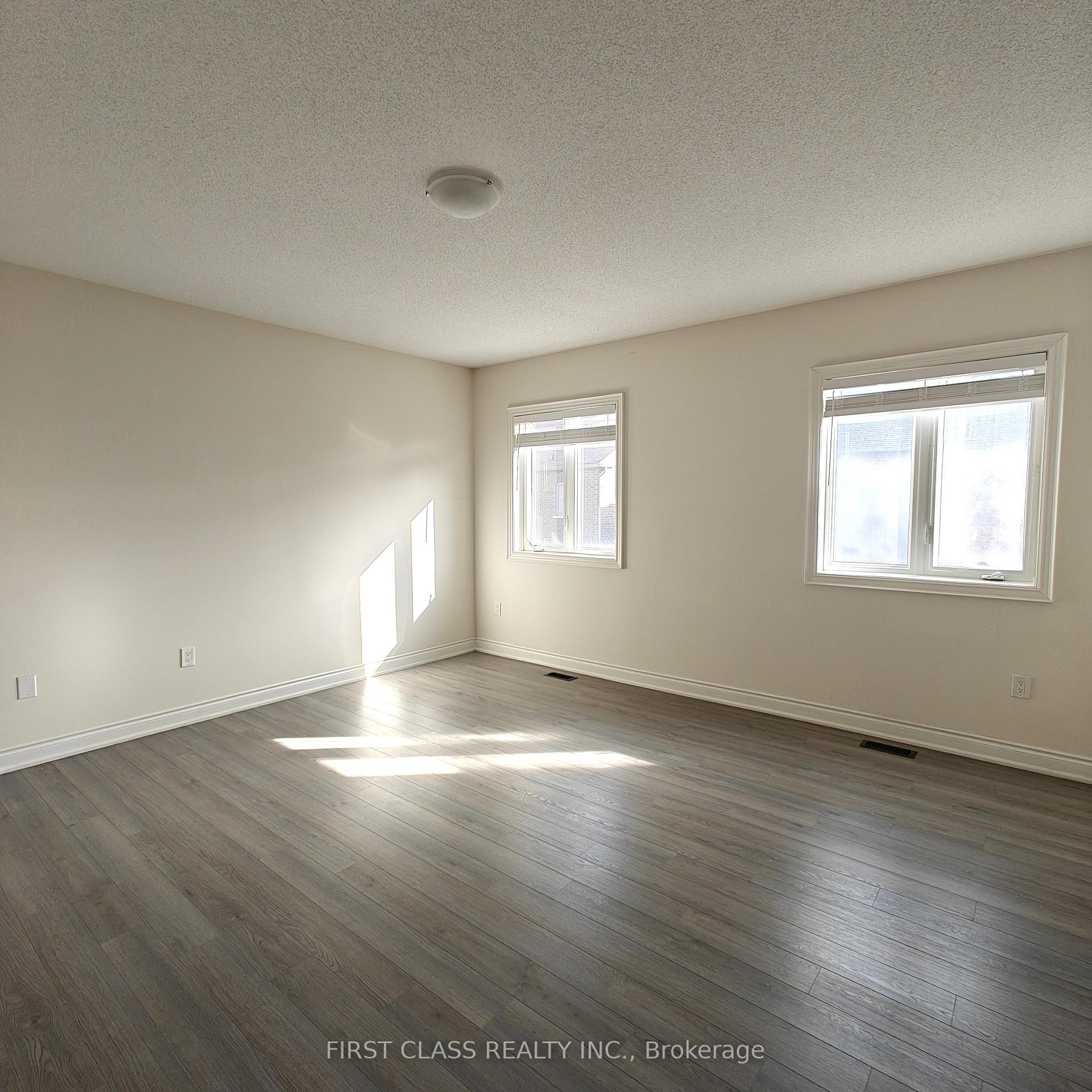 Photo 26 of 1538 Devine Point, Milton, Ford — HOMEH