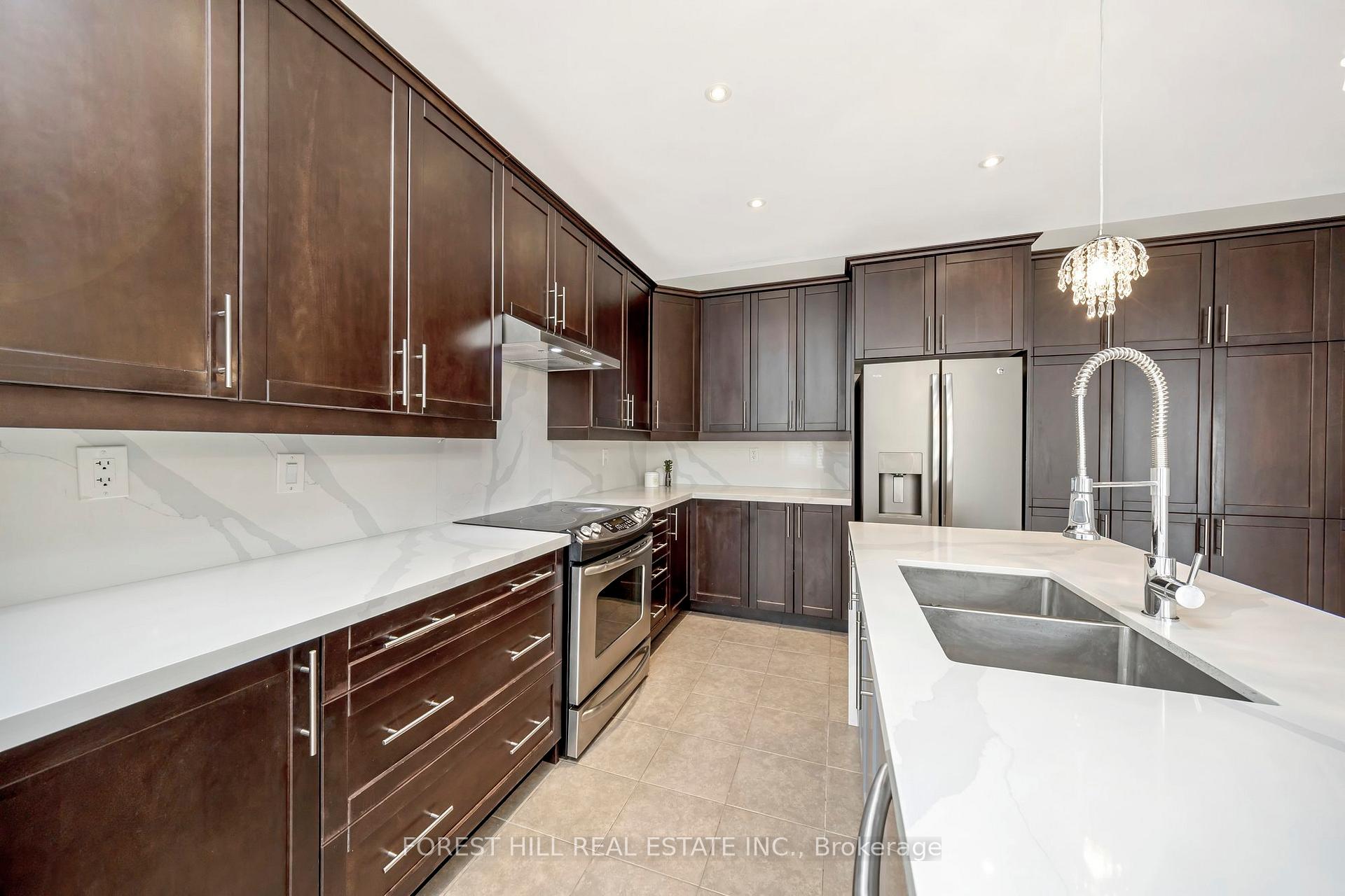Photo 9 of 928 Dice Way, Milton, Willmott — HOMEH