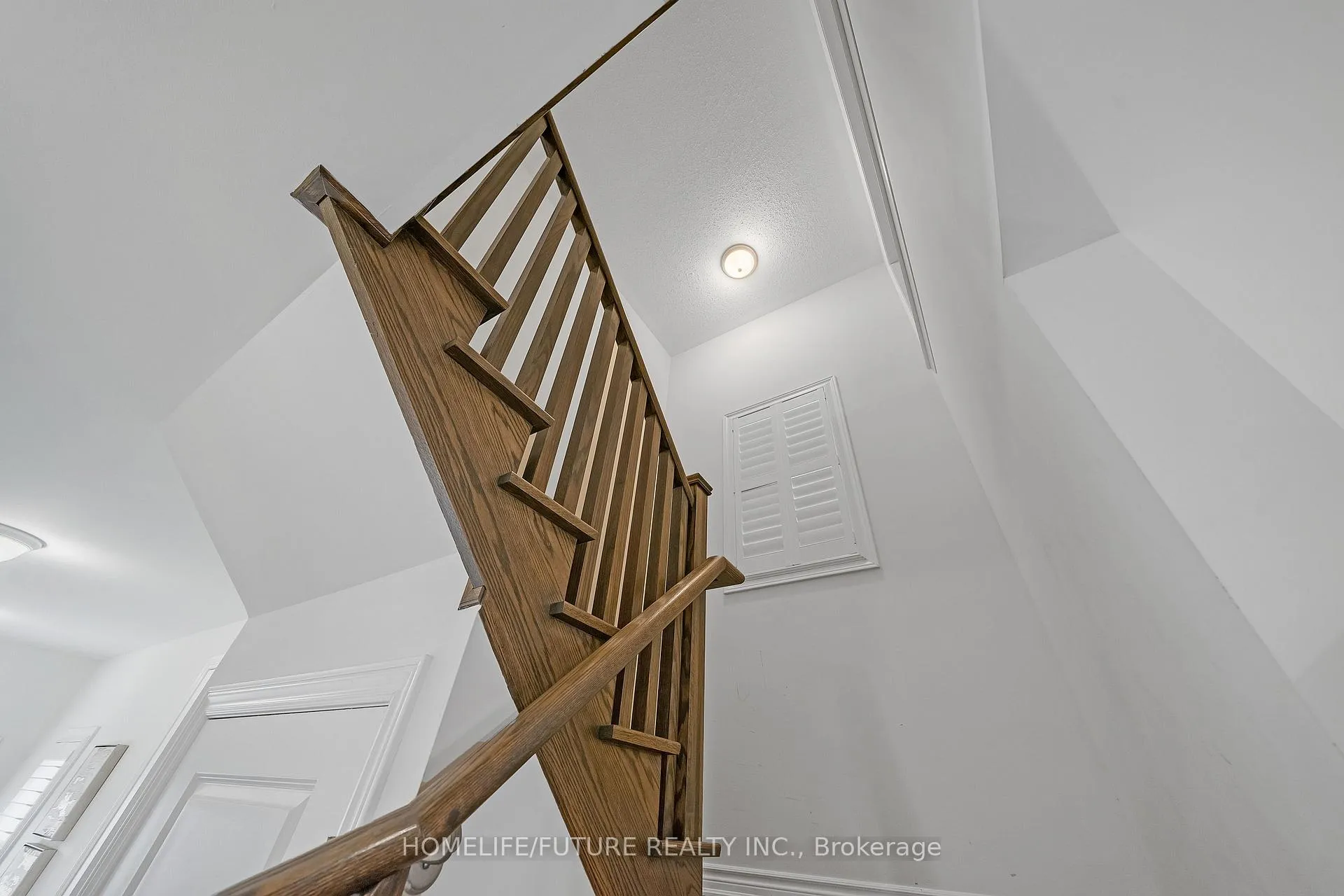 Photo 28 of 2557 Bridle Road, Oshawa, Windfields — HOMEH