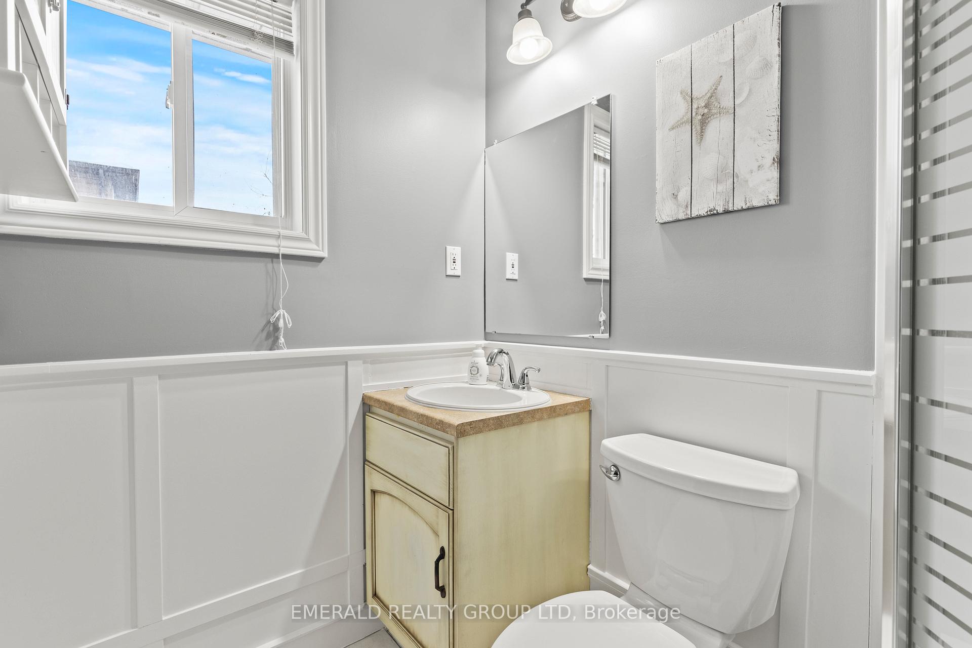Photo 10 of 37 Tanner Drive, Pelham, Fonthill — HOMEH