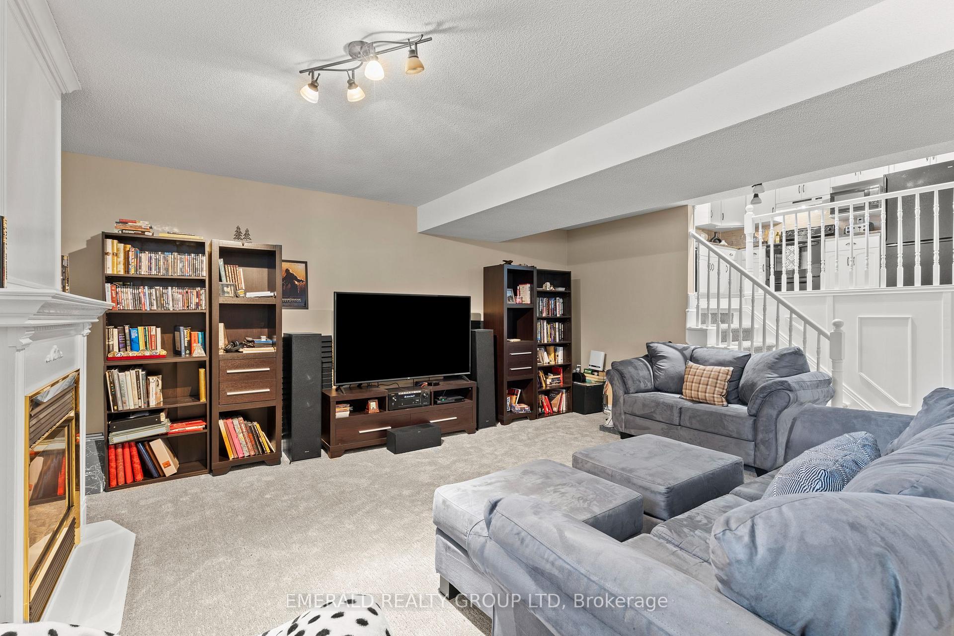 Photo 14 of 37 Tanner Drive, Pelham, Fonthill — HOMEH