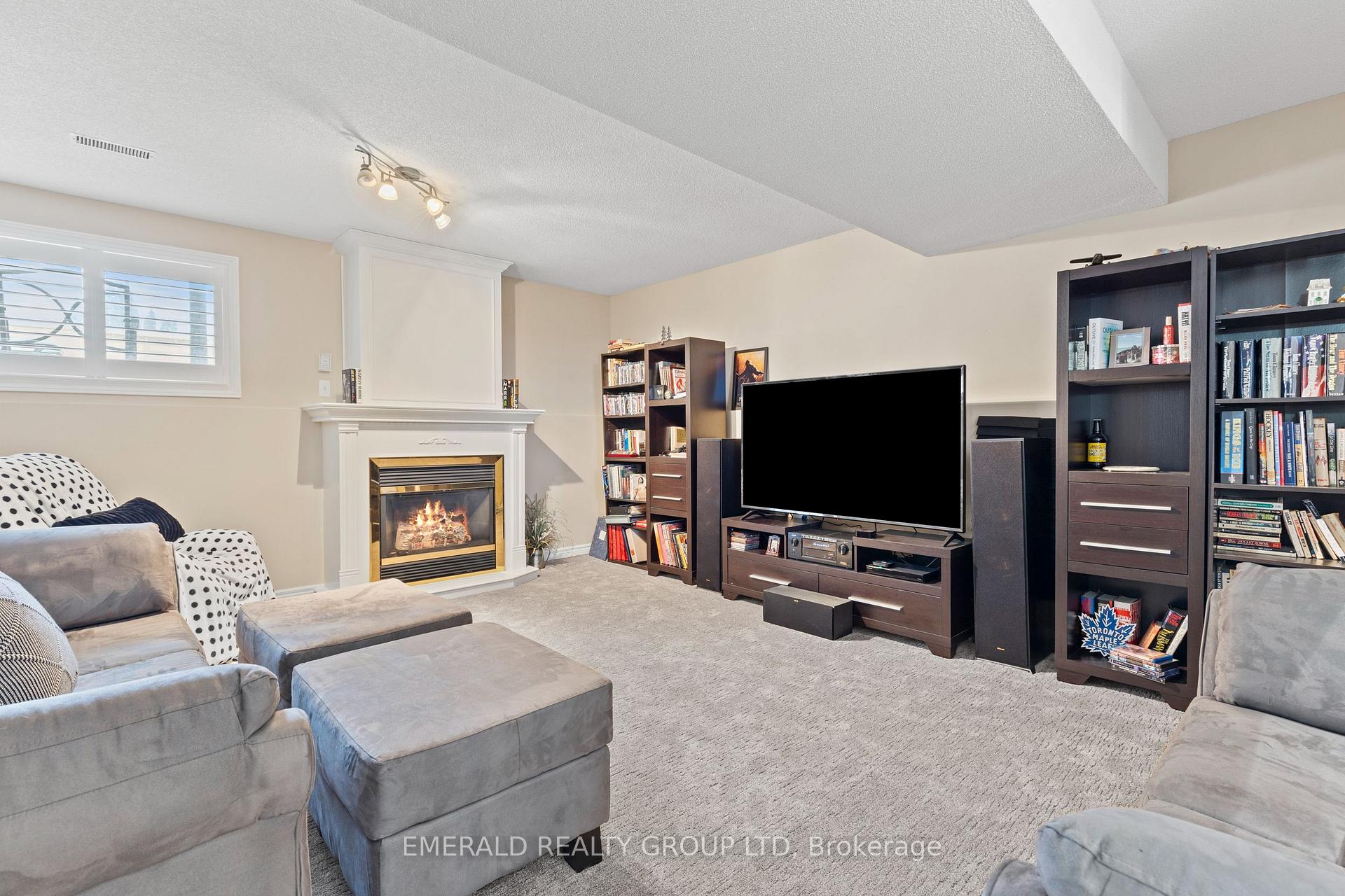 Photo 15 of 37 Tanner Drive, Pelham, Fonthill — HOMEH
