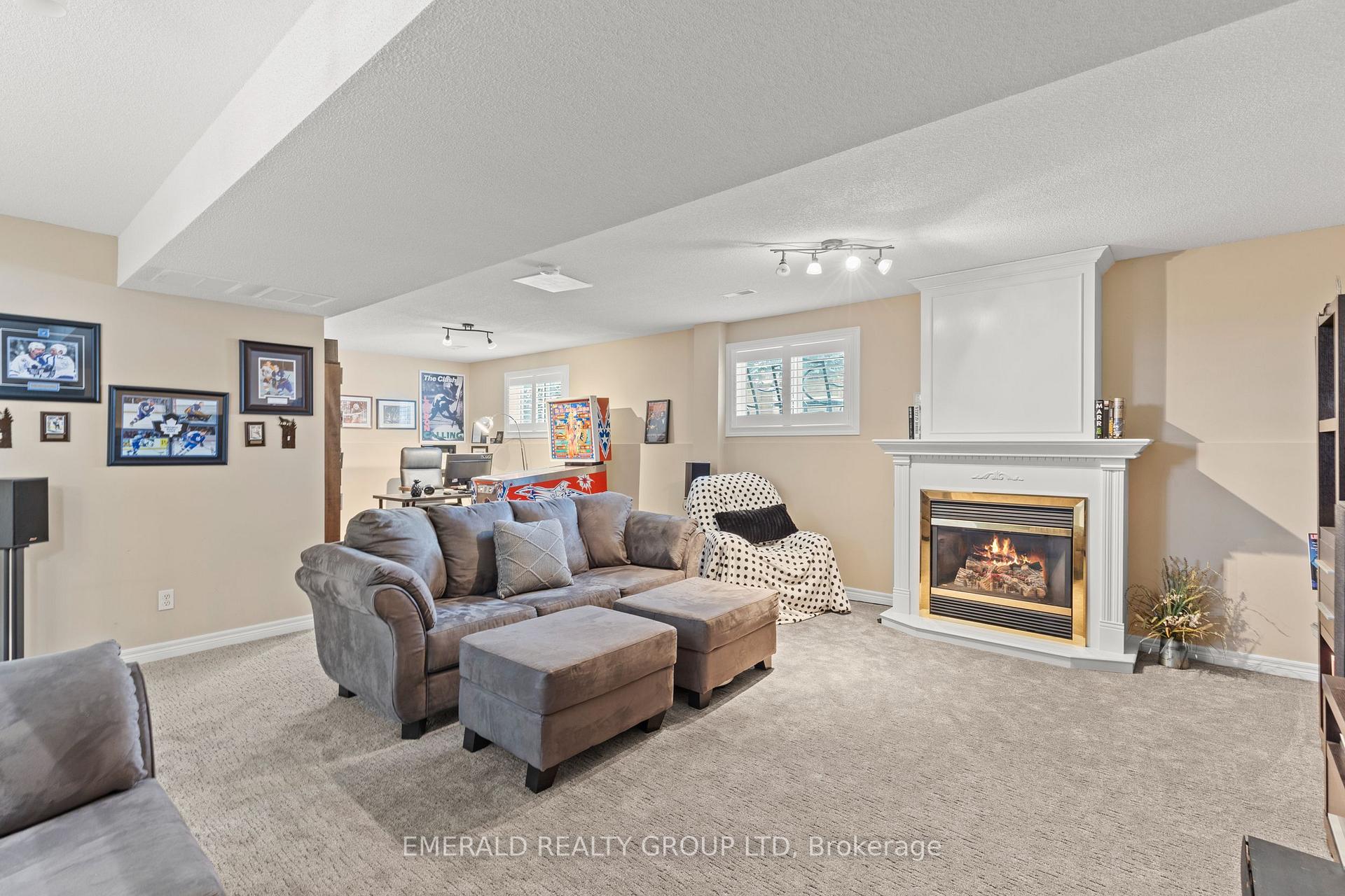 Photo 16 of 37 Tanner Drive, Pelham, Fonthill — HOMEH