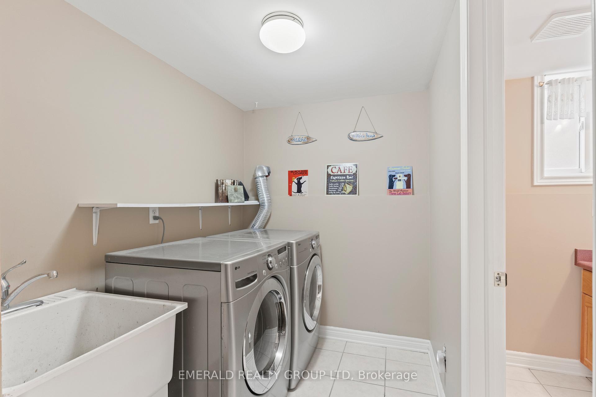 Photo 18 of 37 Tanner Drive, Pelham, Fonthill — HOMEH