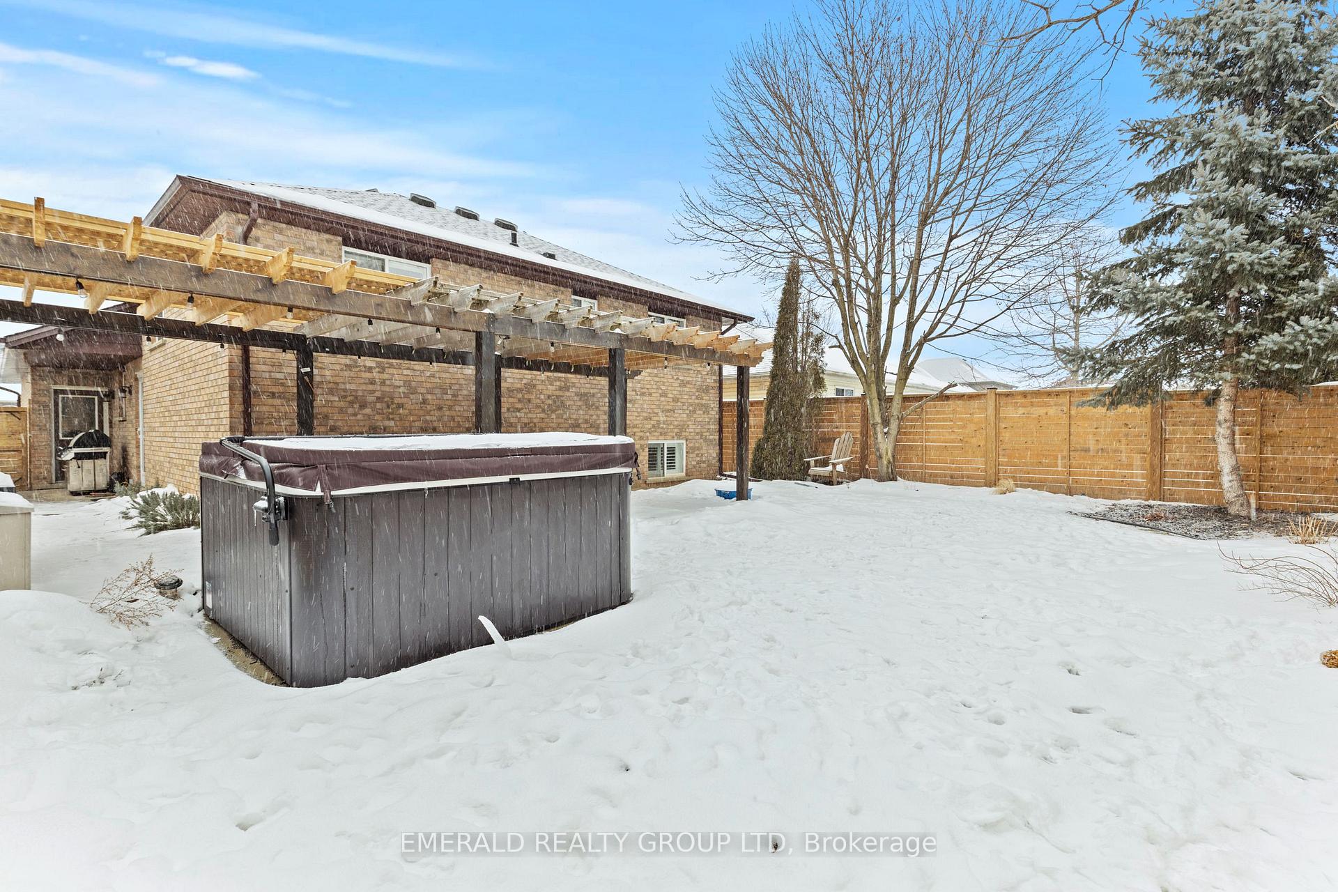 Photo 22 of 37 Tanner Drive, Pelham, Fonthill — HOMEH