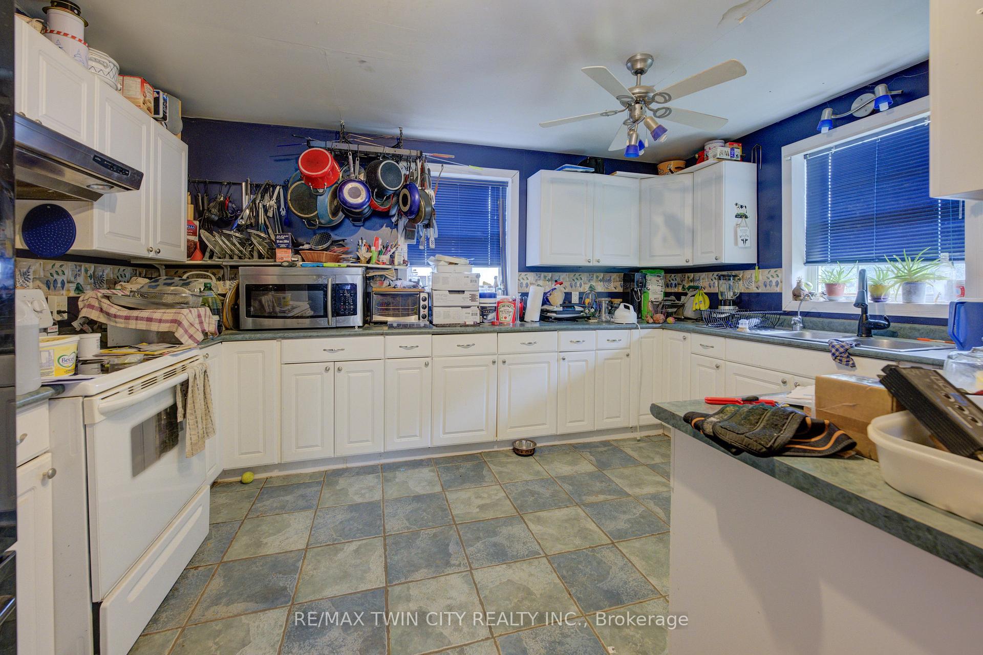 Photo 5 of 170 King Street, North Perth, Elma — HOMEH