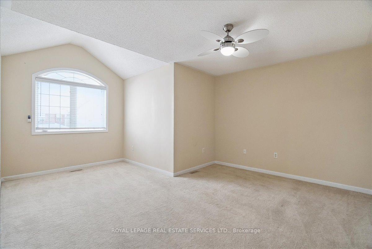 Photo 10 of 820 Speck Crossing, Milton, Coates — HOMEH