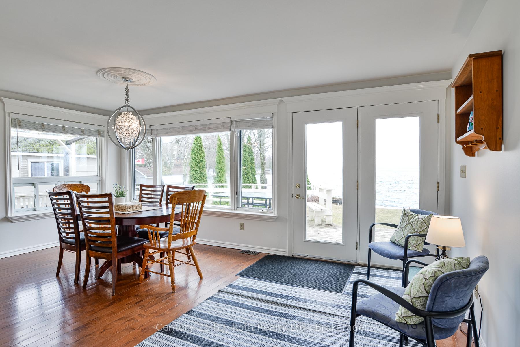 Photo 11 of 231 Victoria Crescent, Orillia — HOMEH