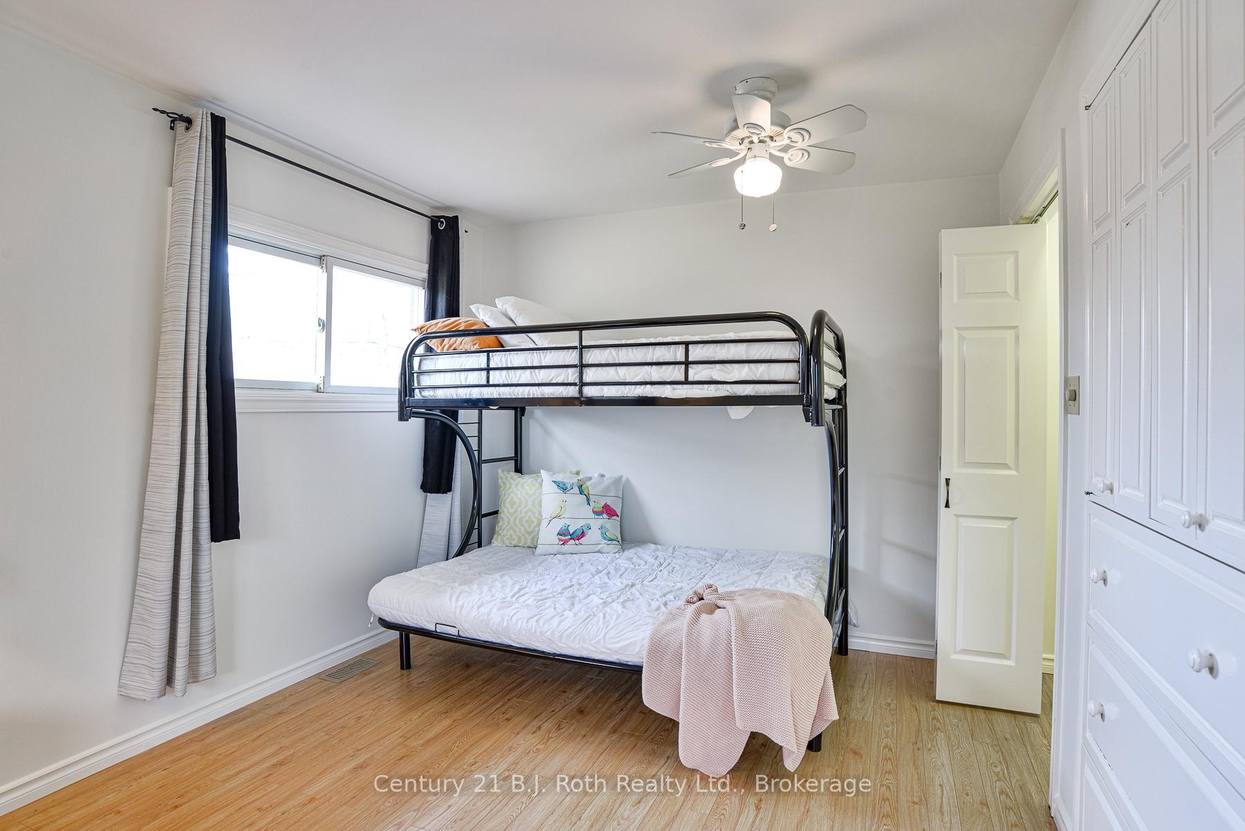 Photo 16 of 231 Victoria Crescent, Orillia — HOMEH