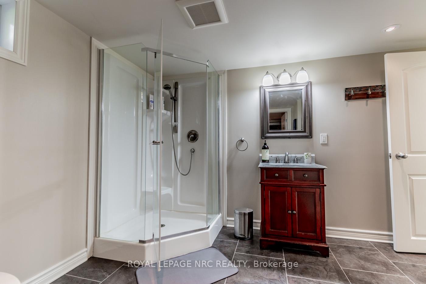 Photo 31 of 6 Bigelow Crescent, Pelham, Fonthill — HOMEH