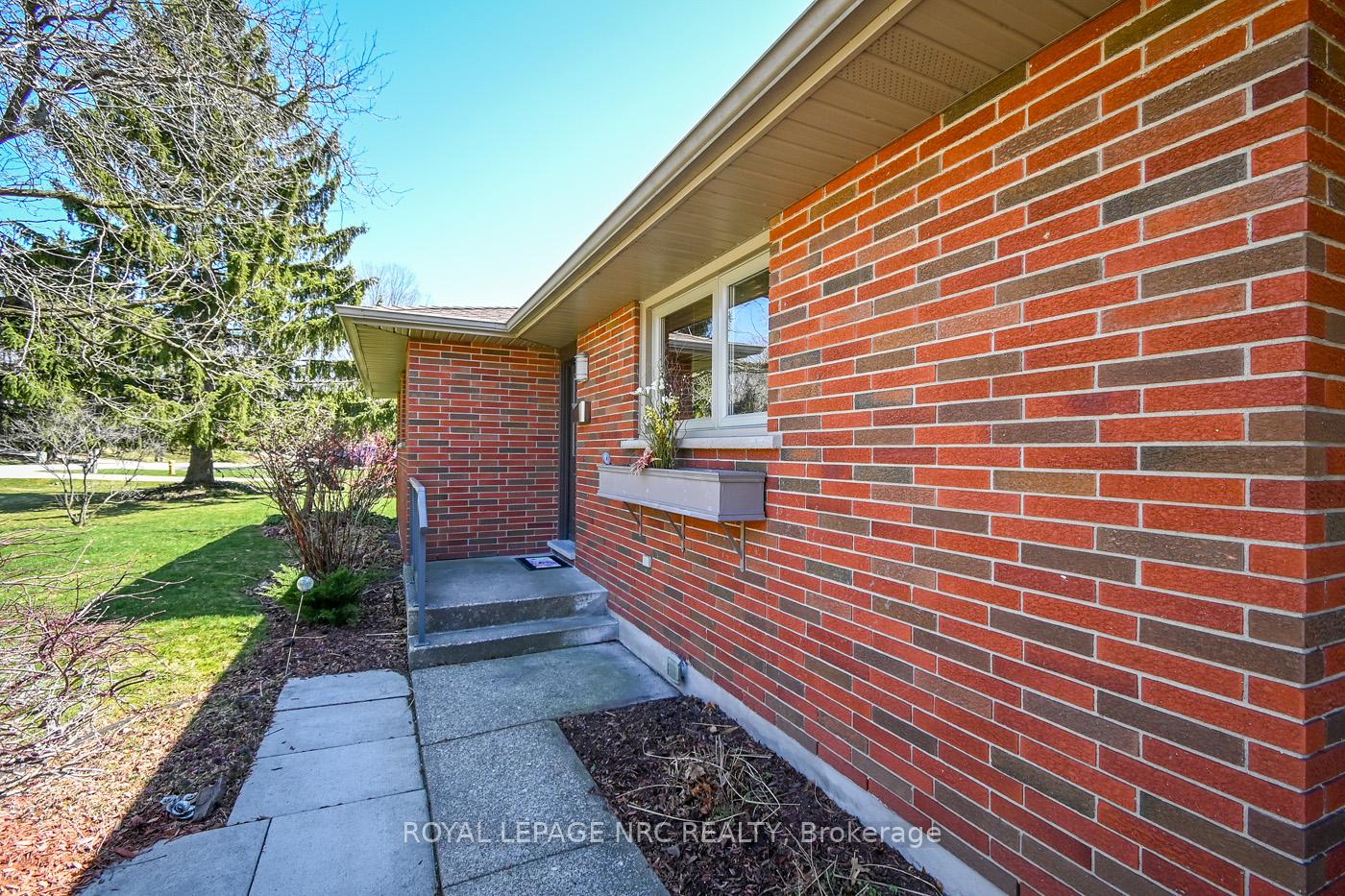 Photo 37 of 6 Bigelow Crescent, Pelham, Fonthill — HOMEH