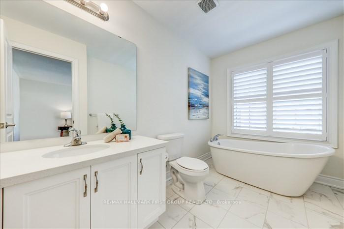 Photo 23 of 14 Reign Lane, Markham, Cedarwood — HOMEH