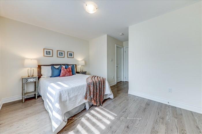 Photo 30 of 14 Reign Lane, Markham, Cedarwood — HOMEH