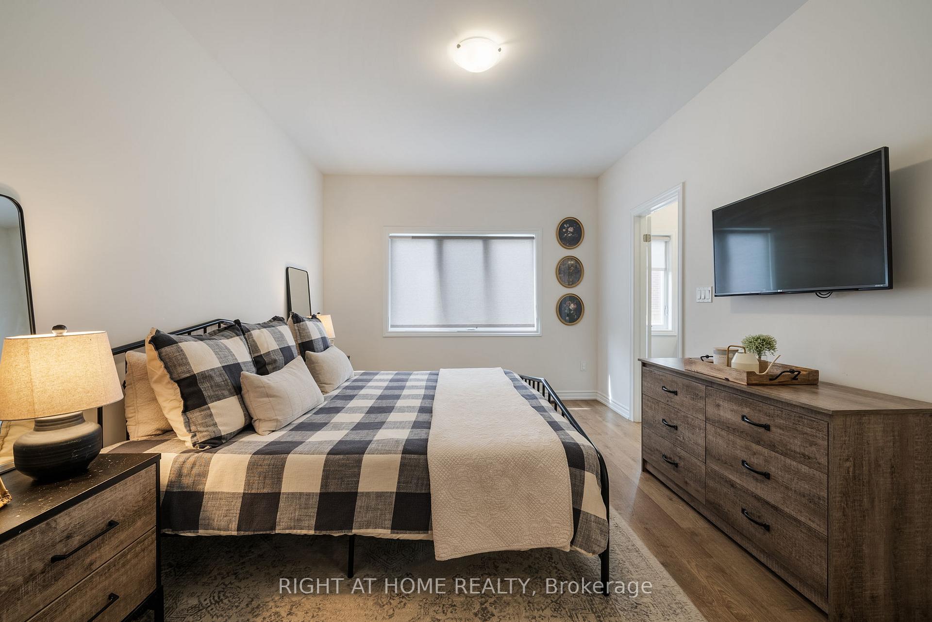 Photo 20 of 1285 Apollo Street, Oshawa, Eastdale — HOMEH