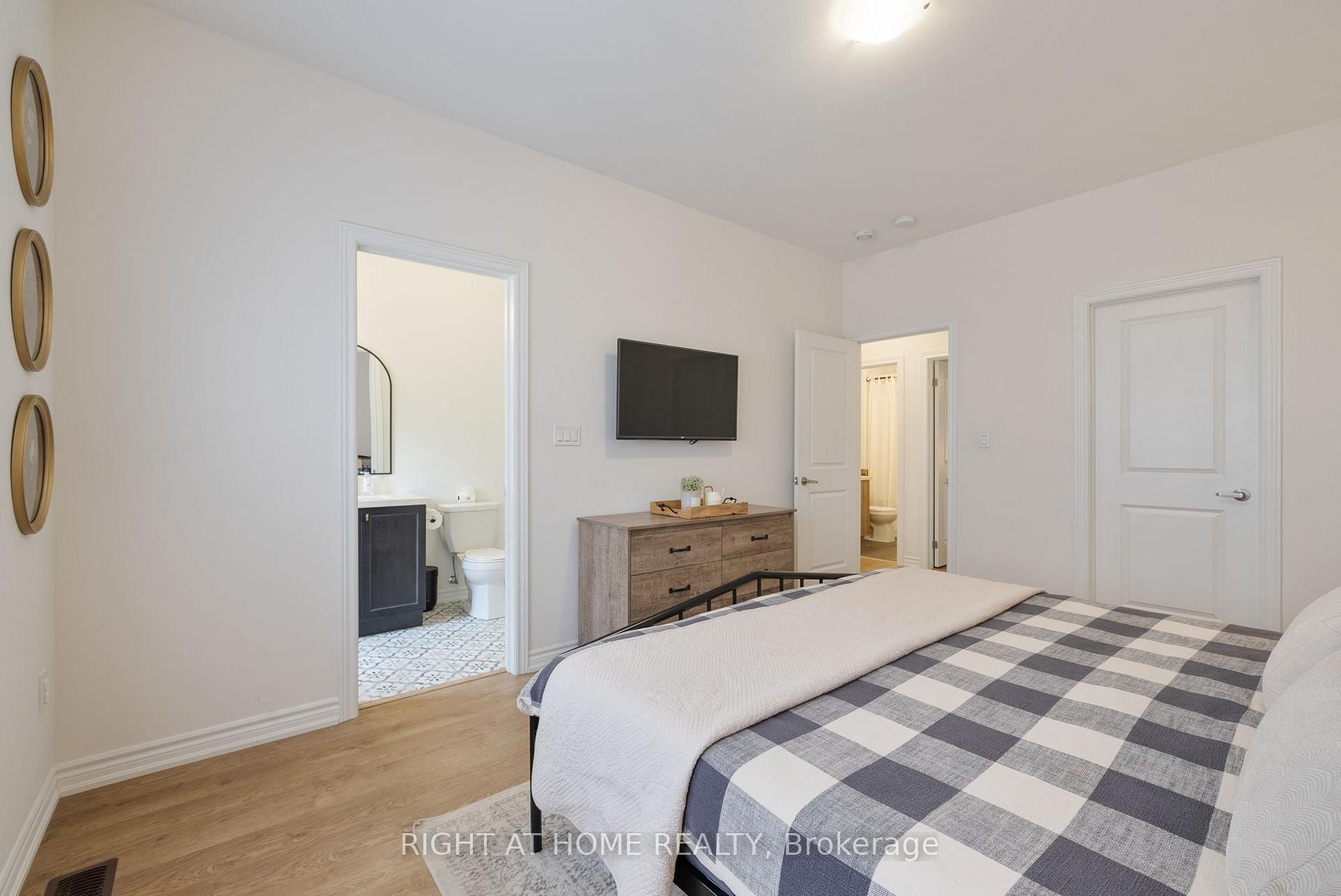 Photo 21 of 1285 Apollo Street, Oshawa, Eastdale — HOMEH