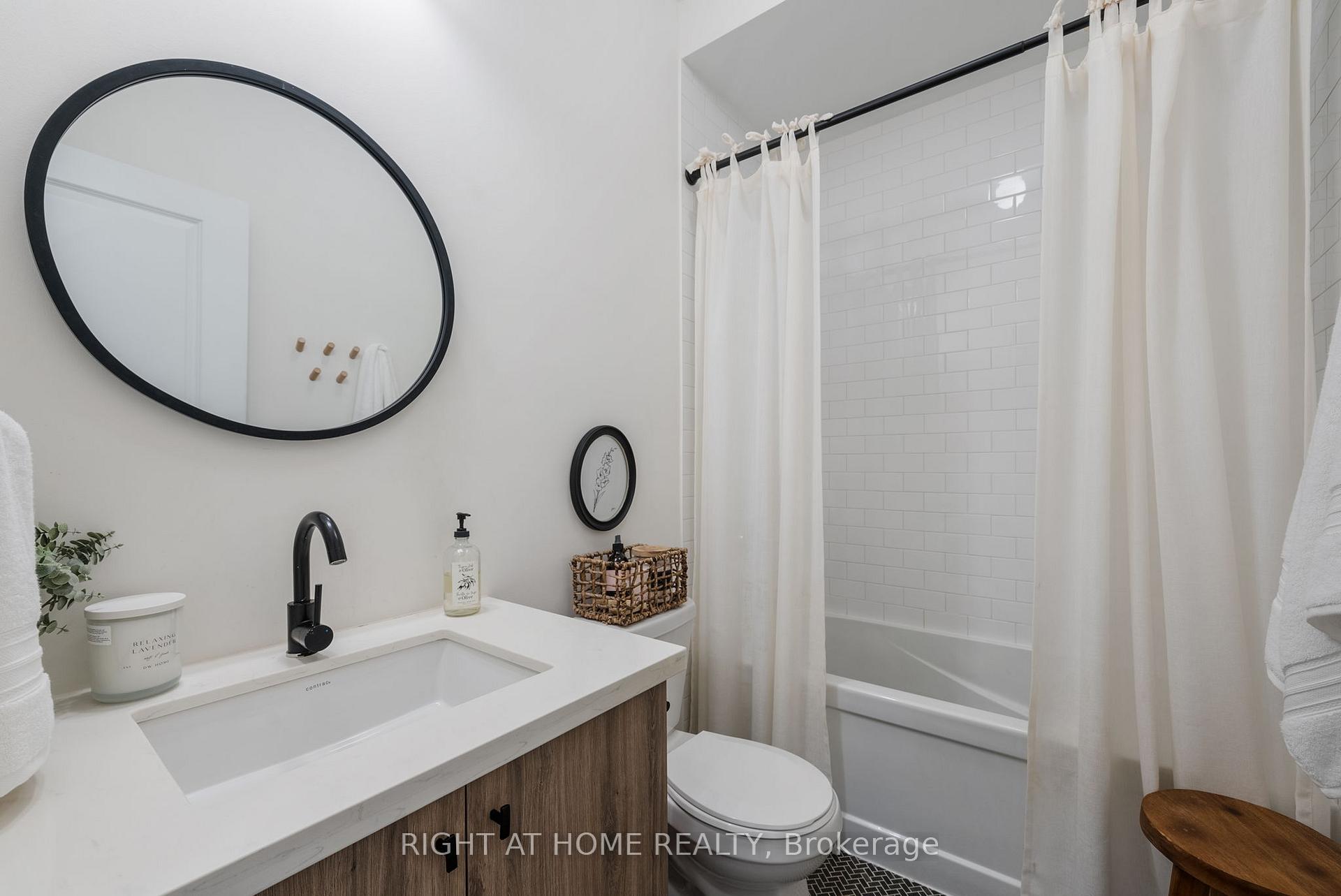 Photo 25 of 1285 Apollo Street, Oshawa, Eastdale — HOMEH