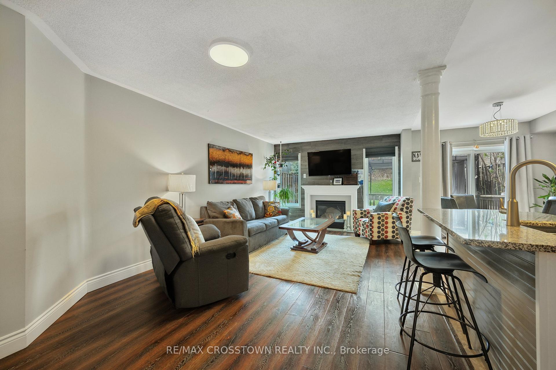 Photo 5 of 78 Gunning Crescent, New Tecumseth, Tottenham — HOMEH