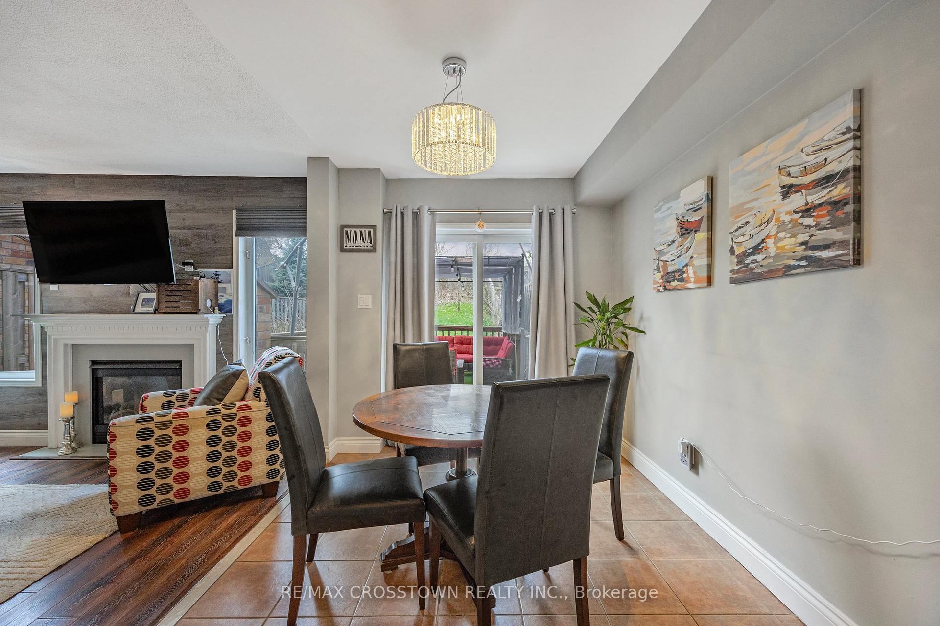 Photo 11 of 78 Gunning Crescent, New Tecumseth, Tottenham — HOMEH