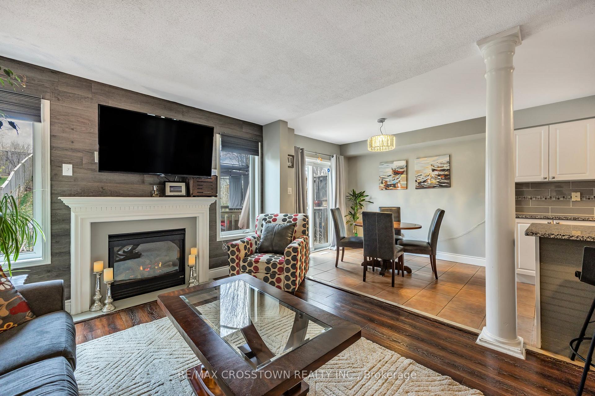 Photo 17 of 78 Gunning Crescent, New Tecumseth, Tottenham — HOMEH
