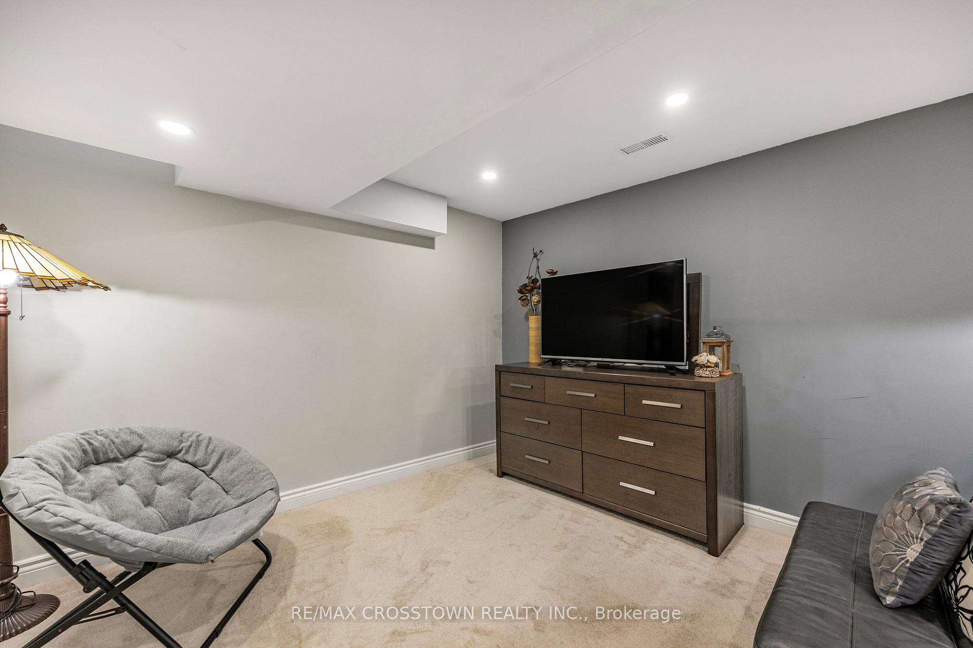 Photo 30 of 78 Gunning Crescent, New Tecumseth, Tottenham — HOMEH