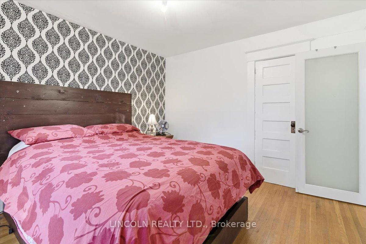 Photo 10 of 155 Elgin Street E, Oshawa, O'Neill — HOMEH