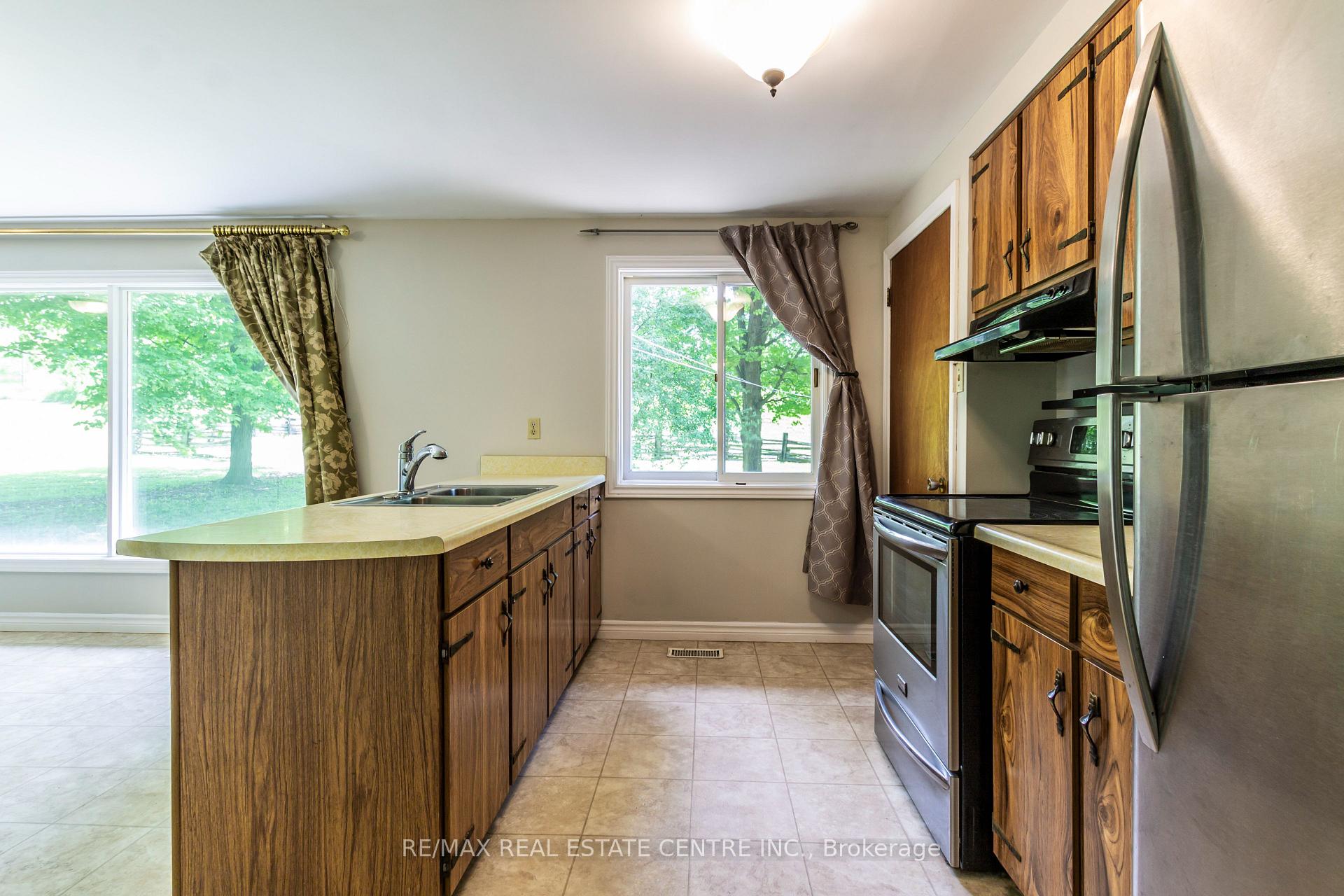 Photo 4 of 2532 Reid Side Road, Milton, Rural Milton West — HOMEH