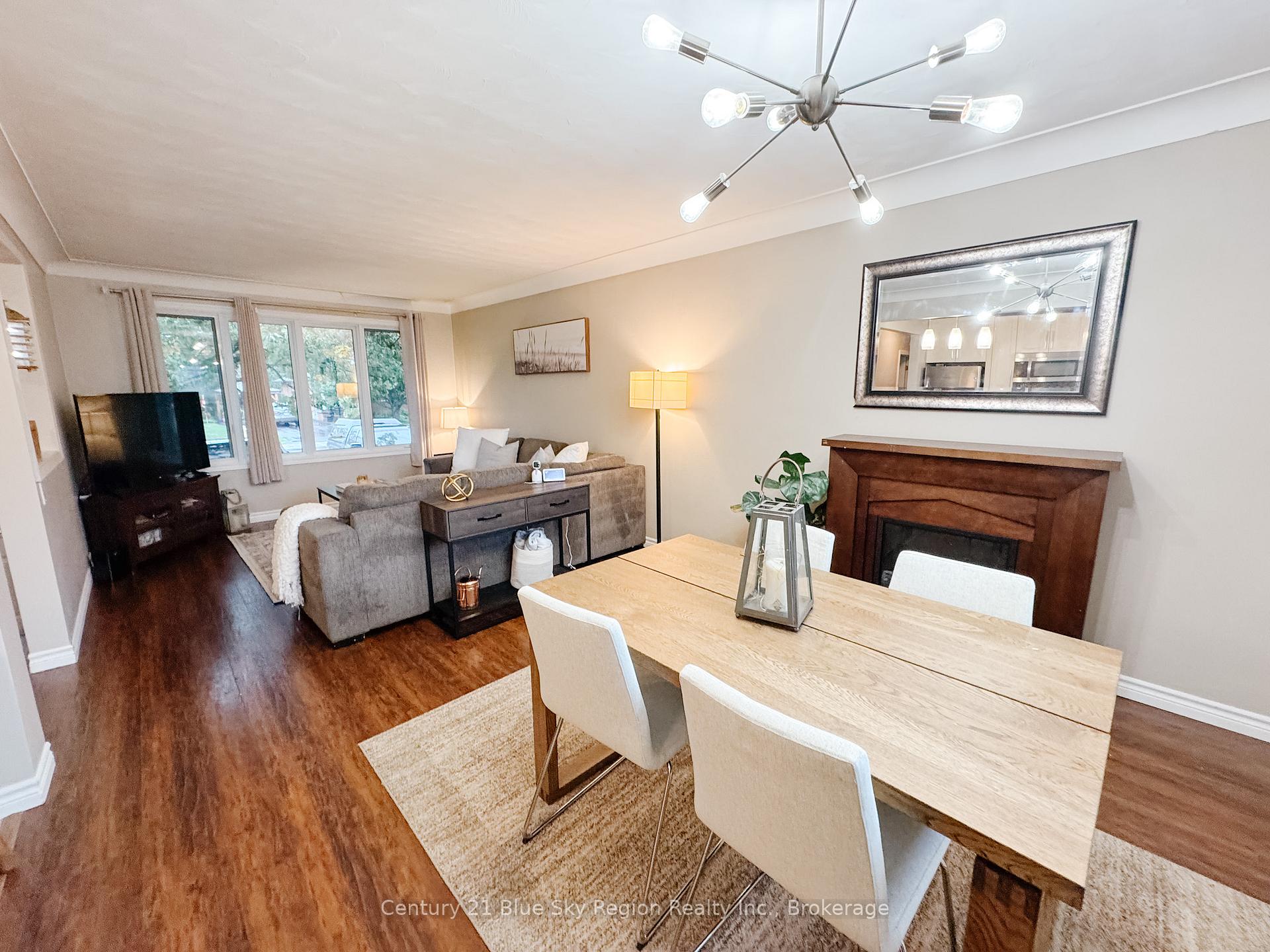 Photo 5 of 39 Prince Edward Drive, North Bay, Ferris — HOMEH