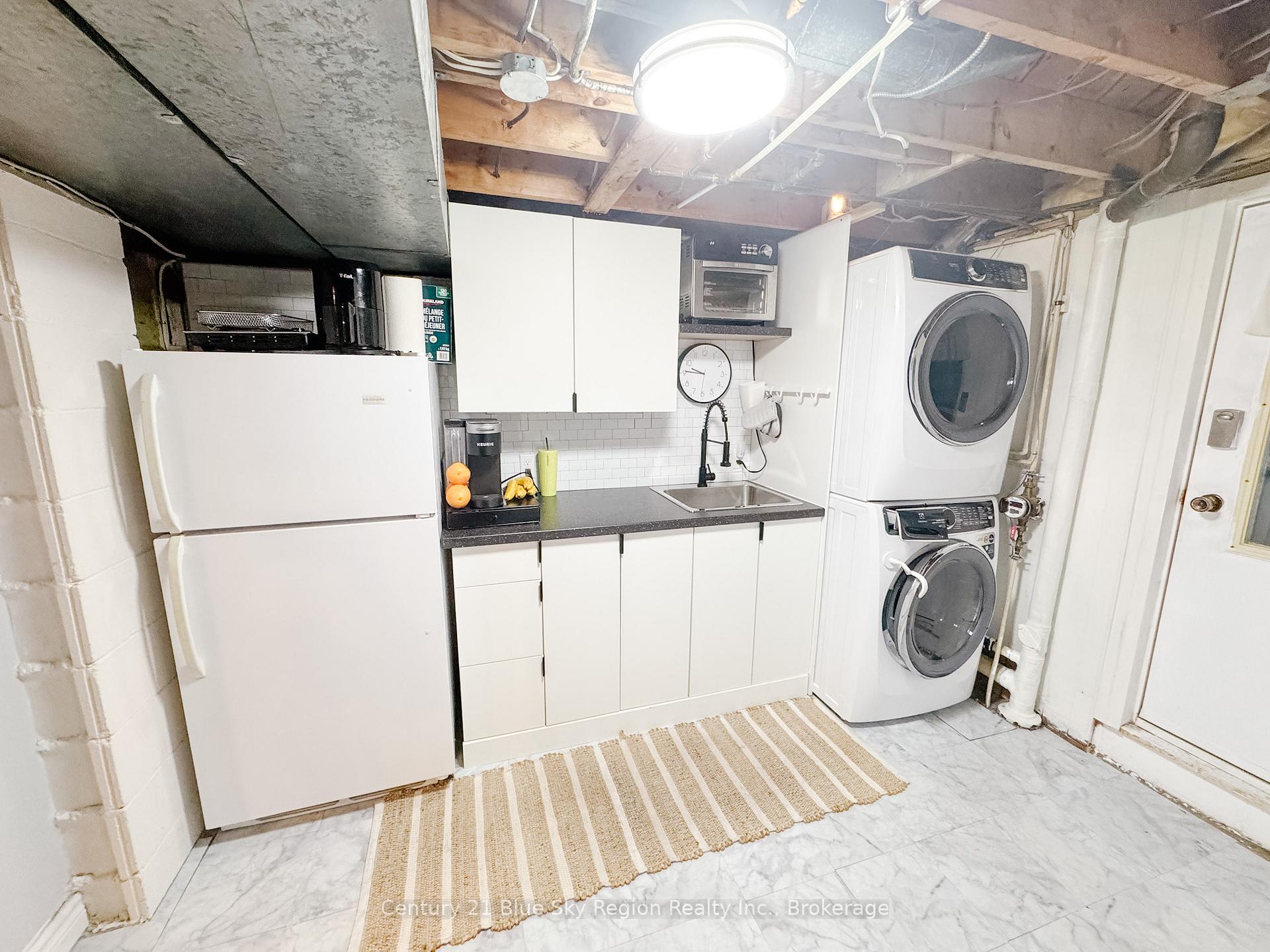 Photo 21 of 39 Prince Edward Drive, North Bay, Ferris — HOMEH